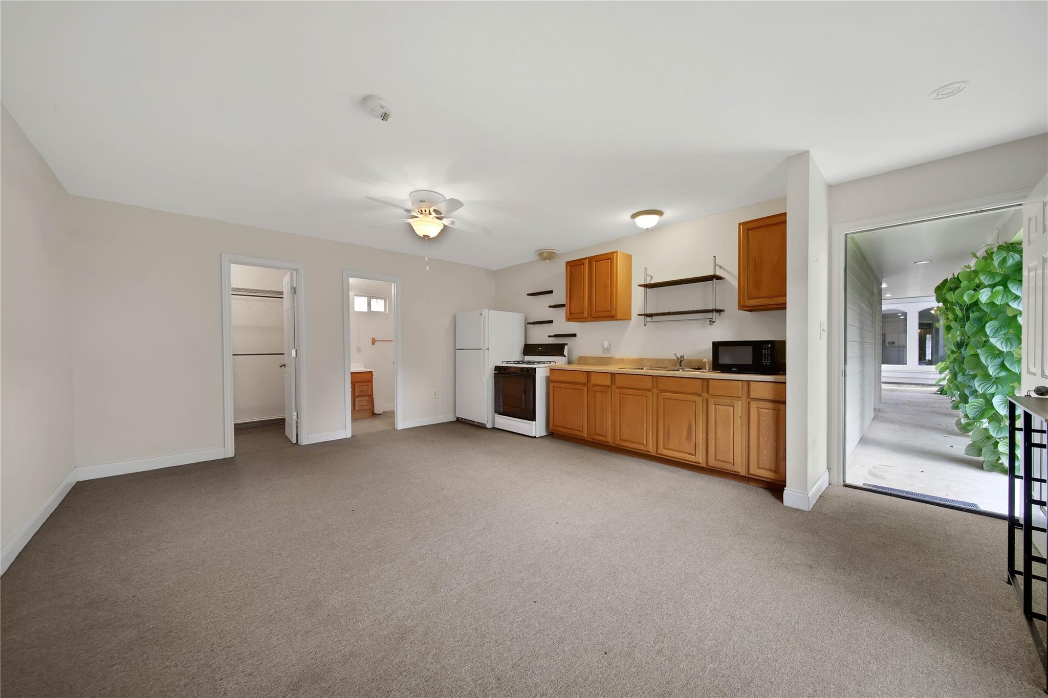 1583 Sue Barnett Drive
