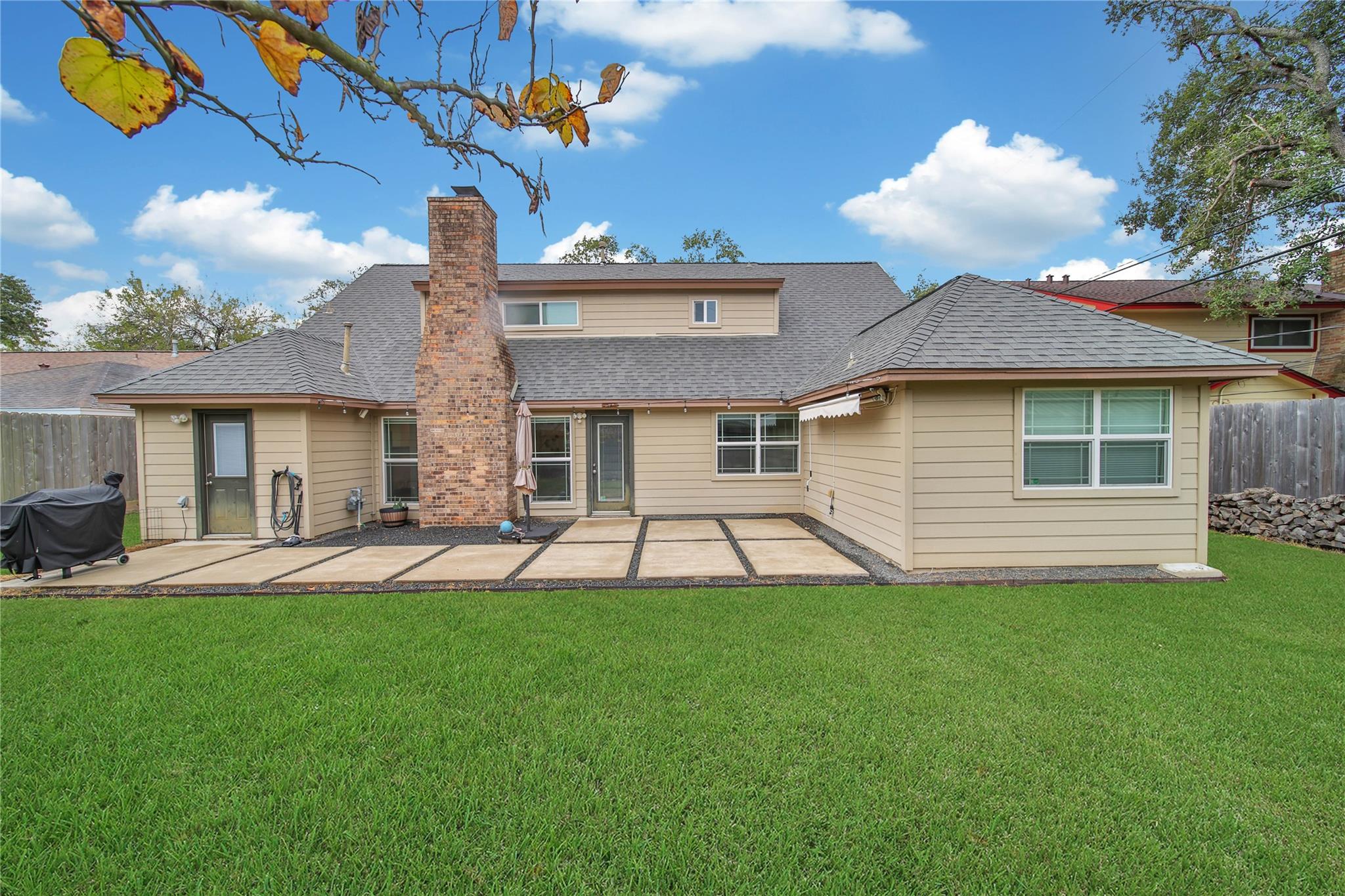 1930 Shadowdale Drive