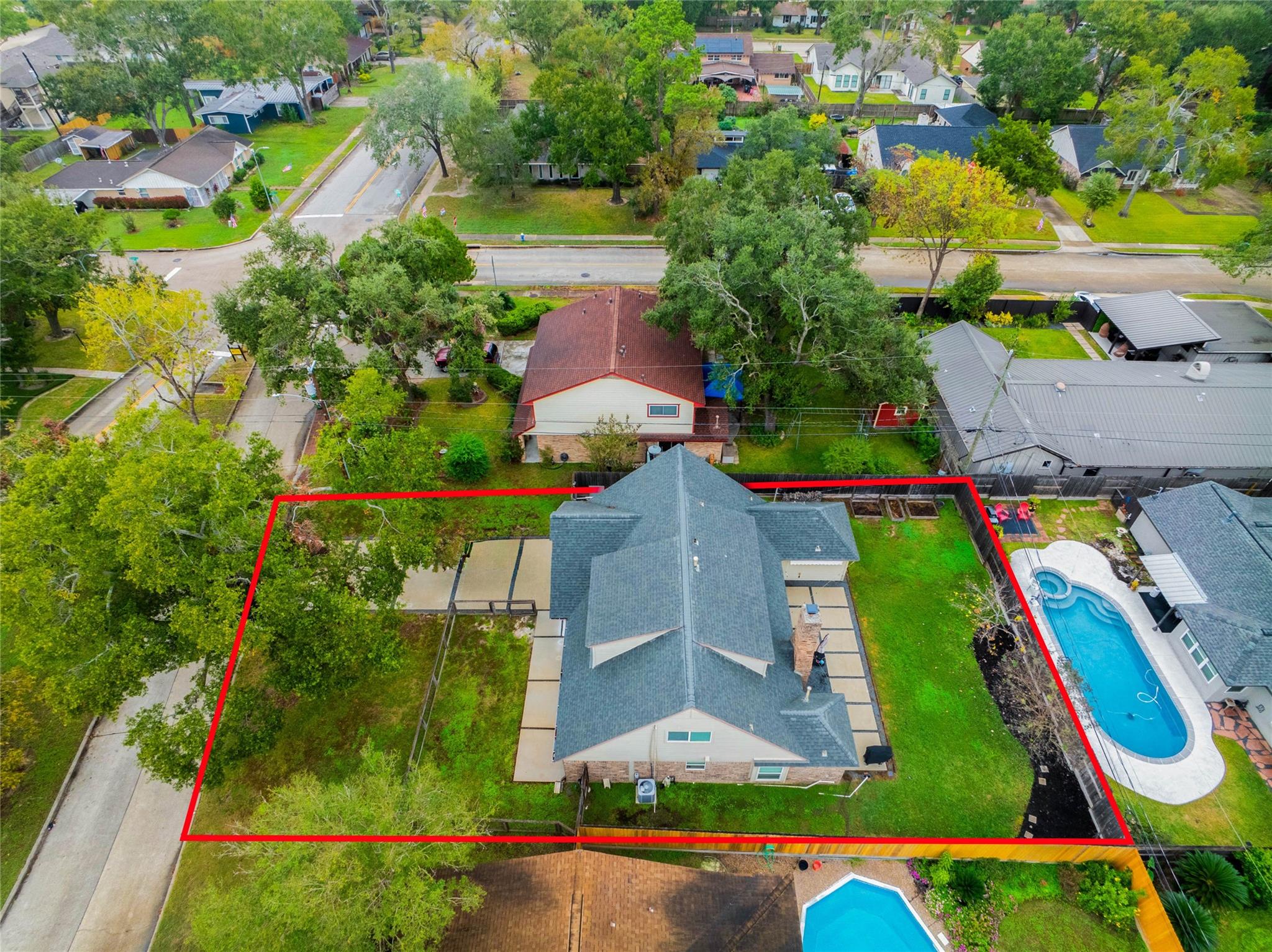 1930 Shadowdale Drive
