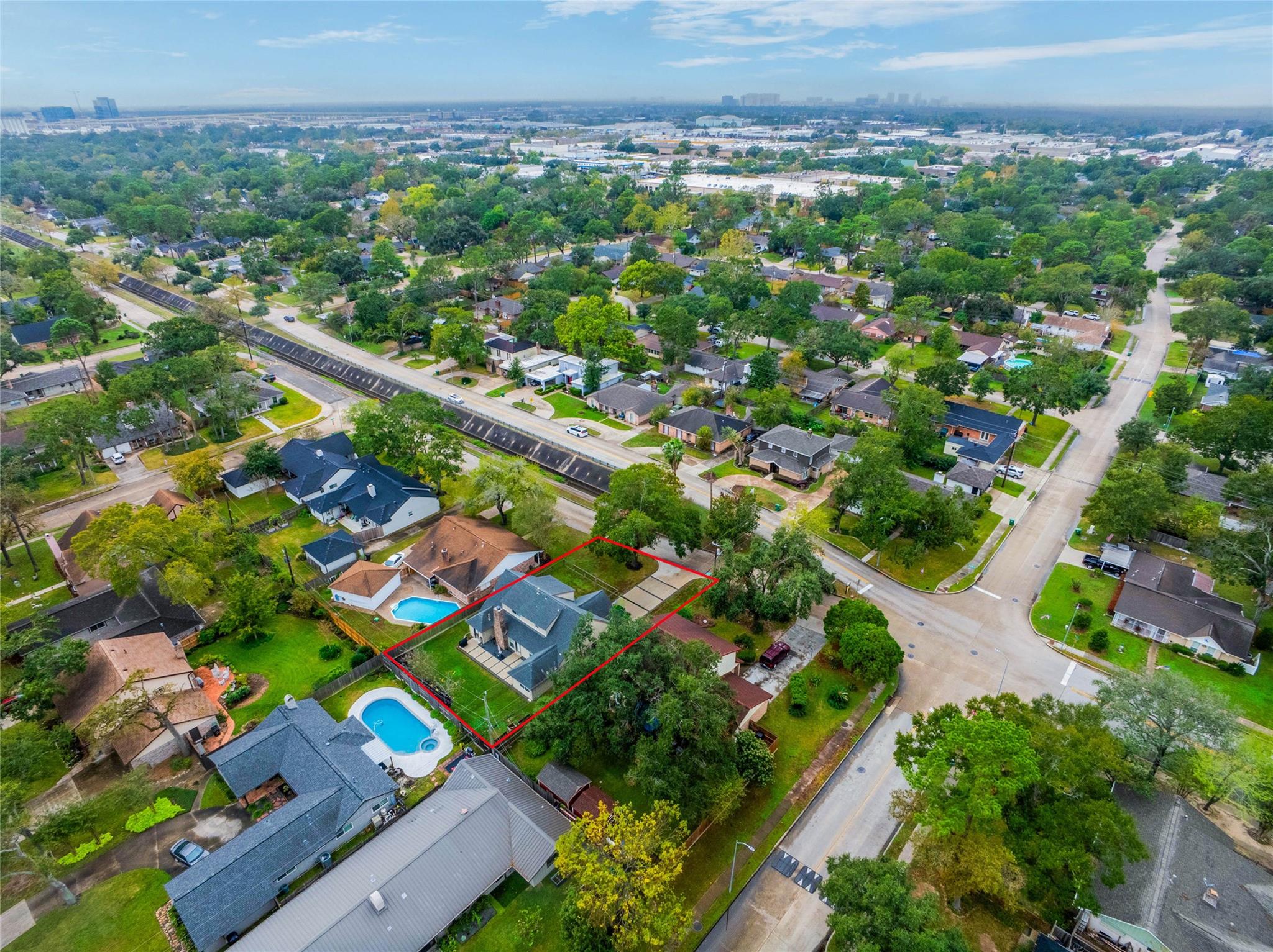 1930 Shadowdale Drive