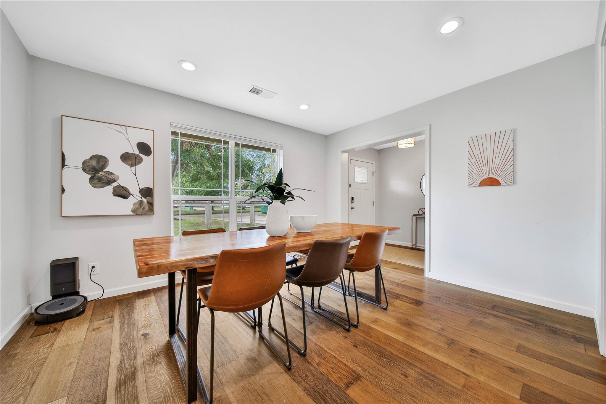 1930 Shadowdale Drive