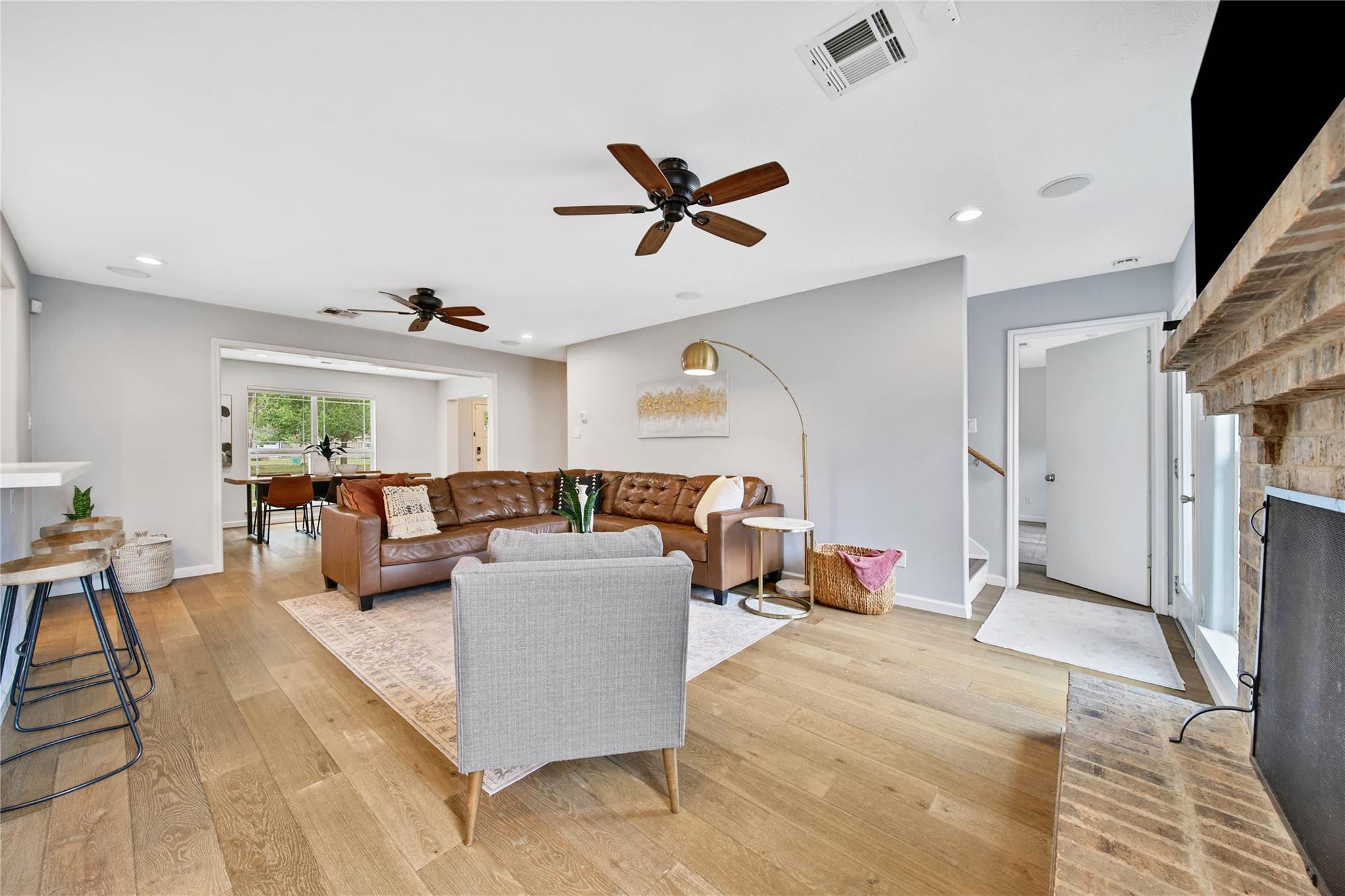 1930 Shadowdale Drive