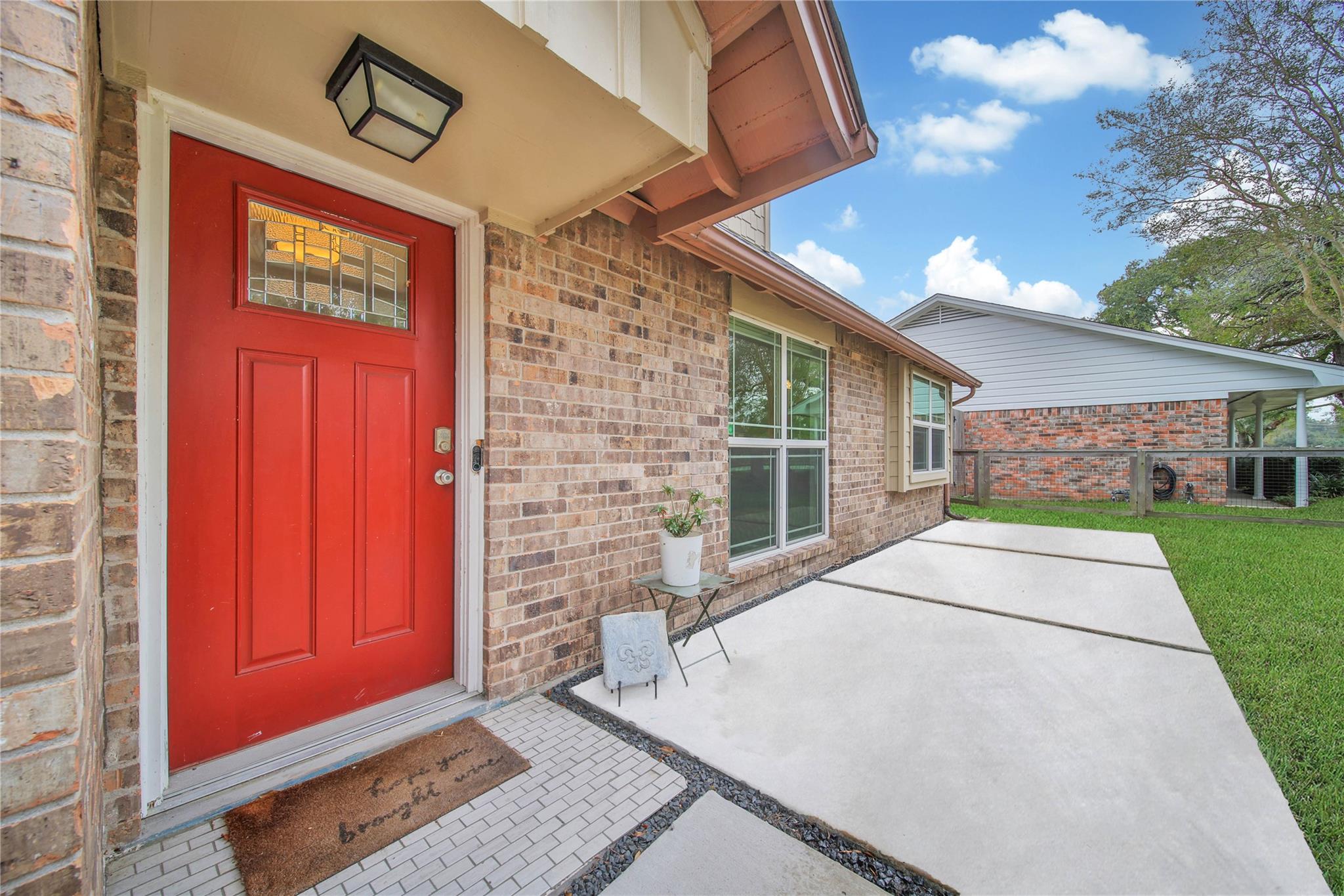 1930 Shadowdale Drive