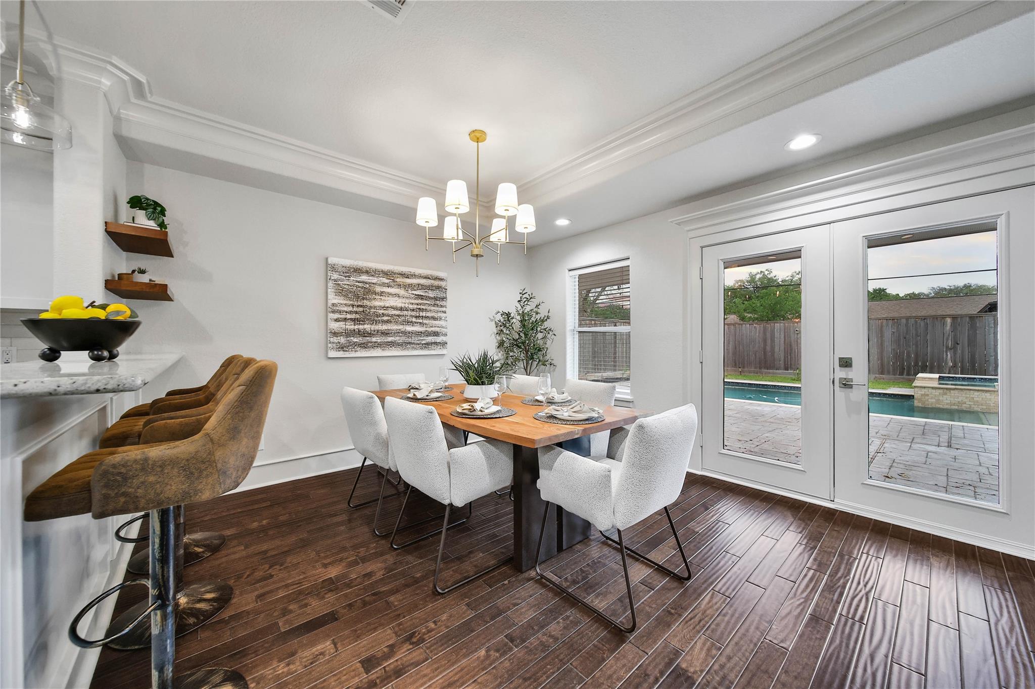 2102 Brimberry Street