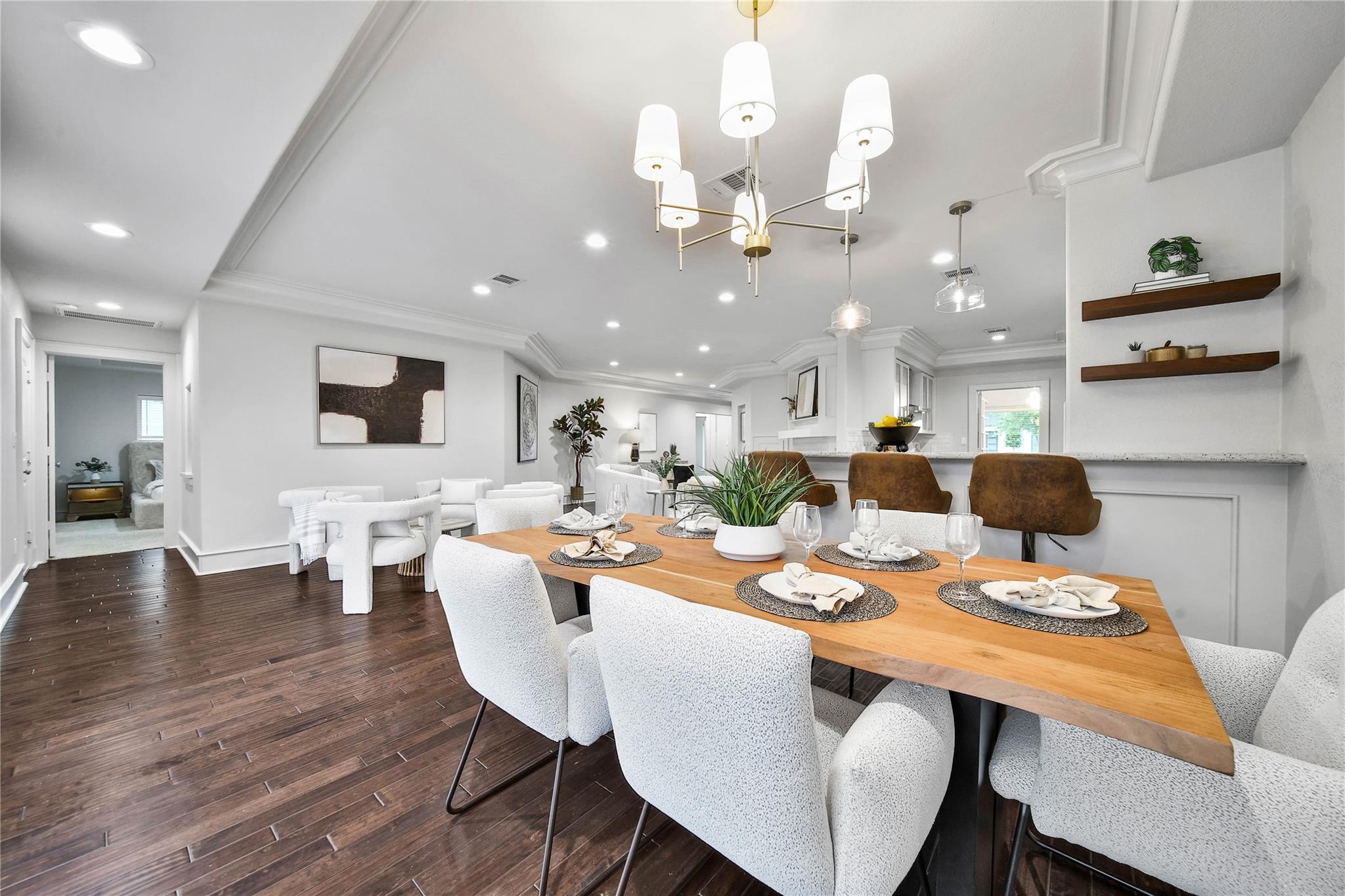 2102 Brimberry Street