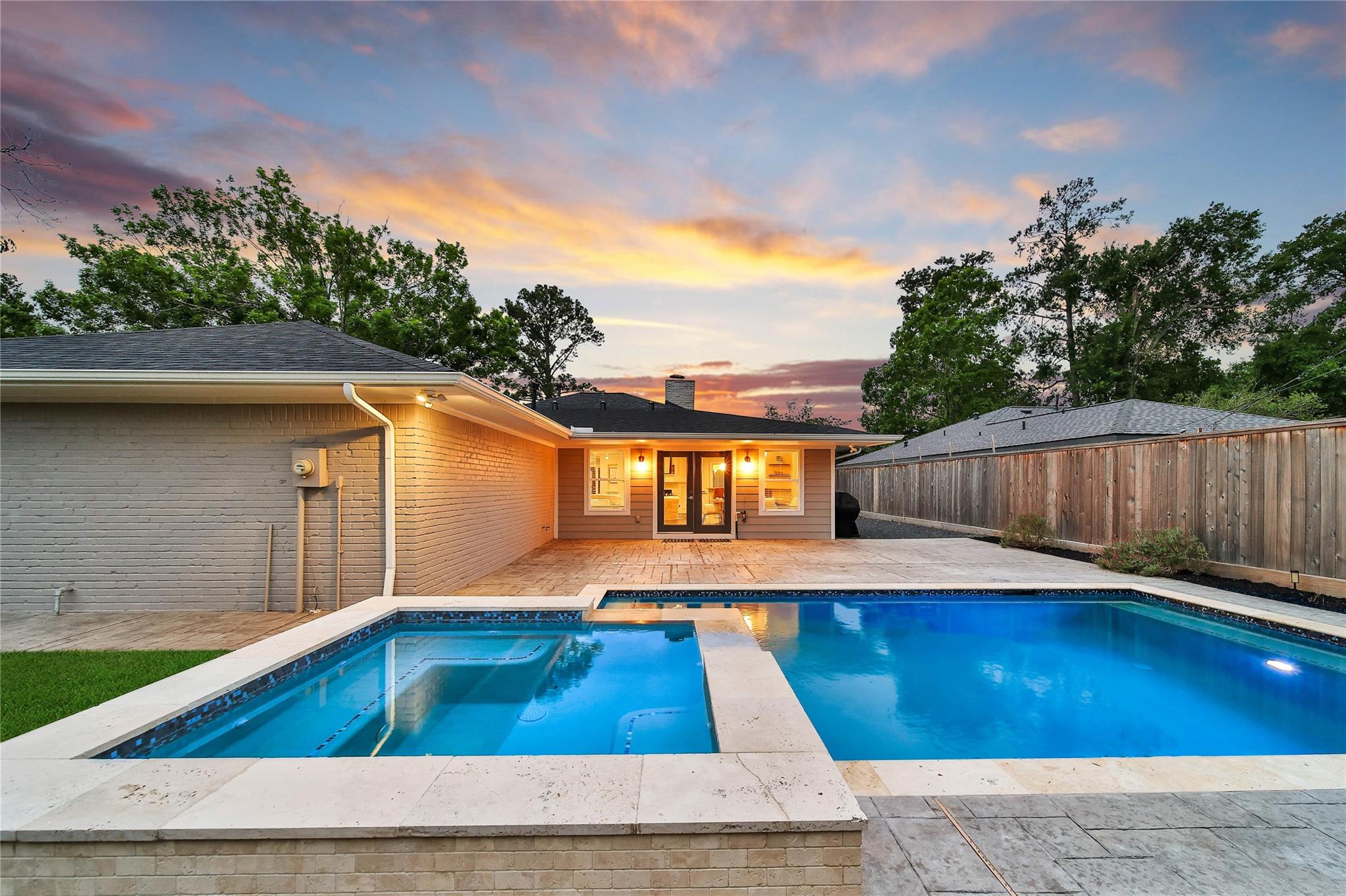 2102 Brimberry Street