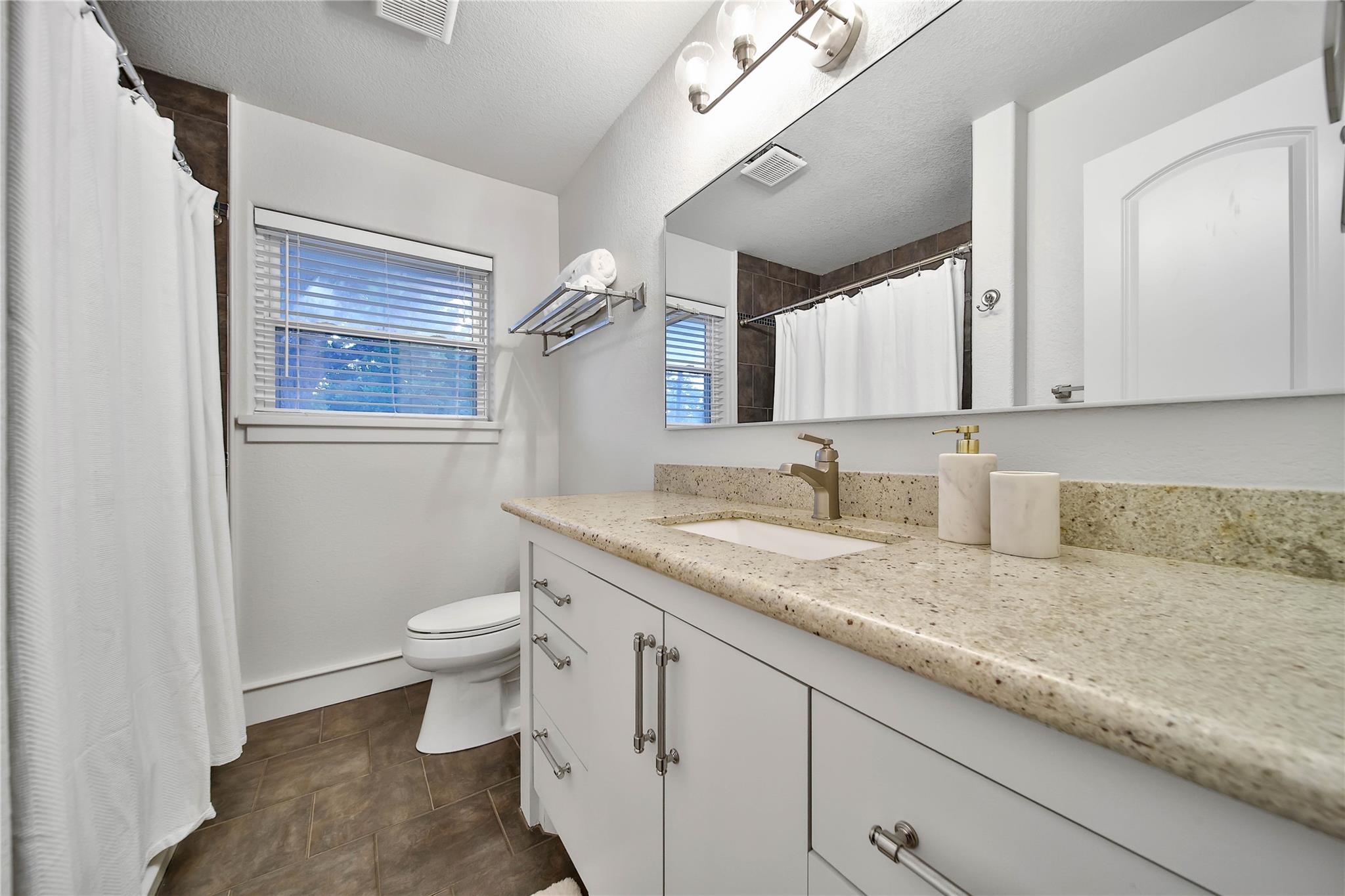 2102 Brimberry Street