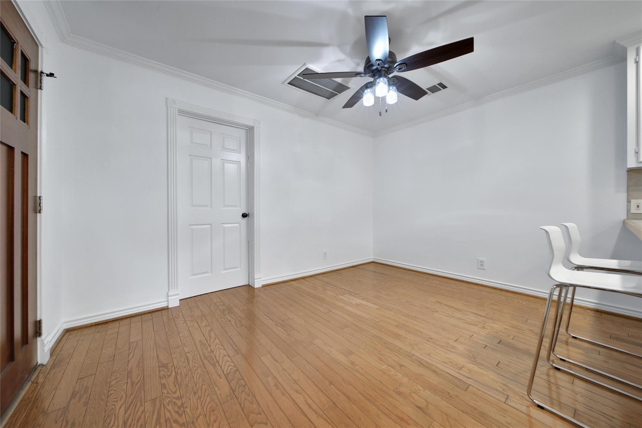 520 W 15th Street