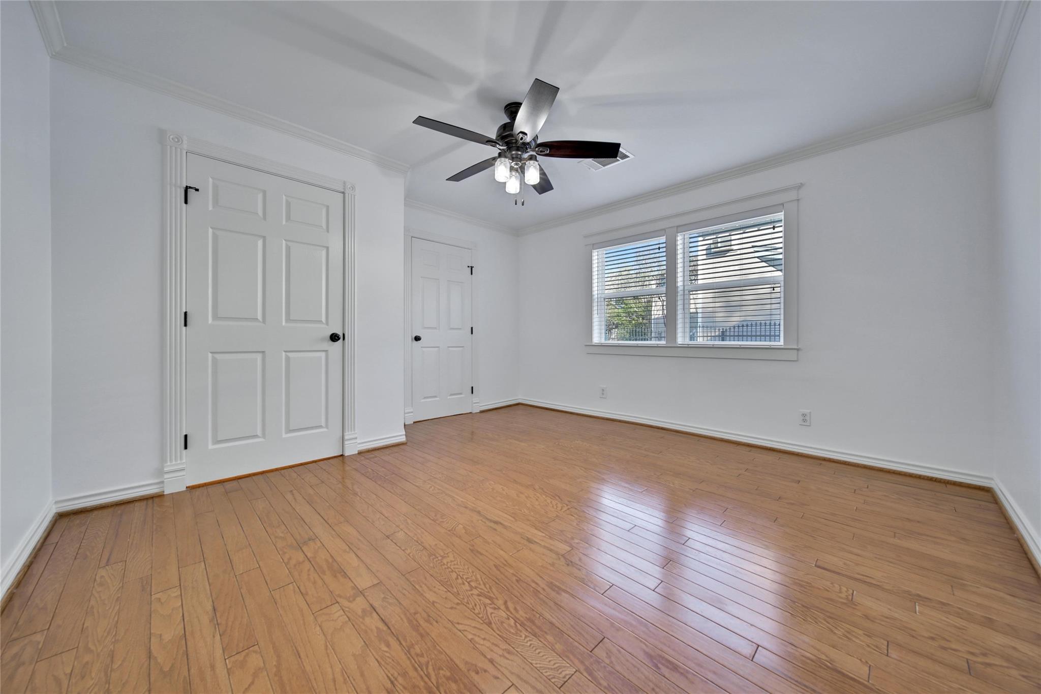 520 W 15th Street