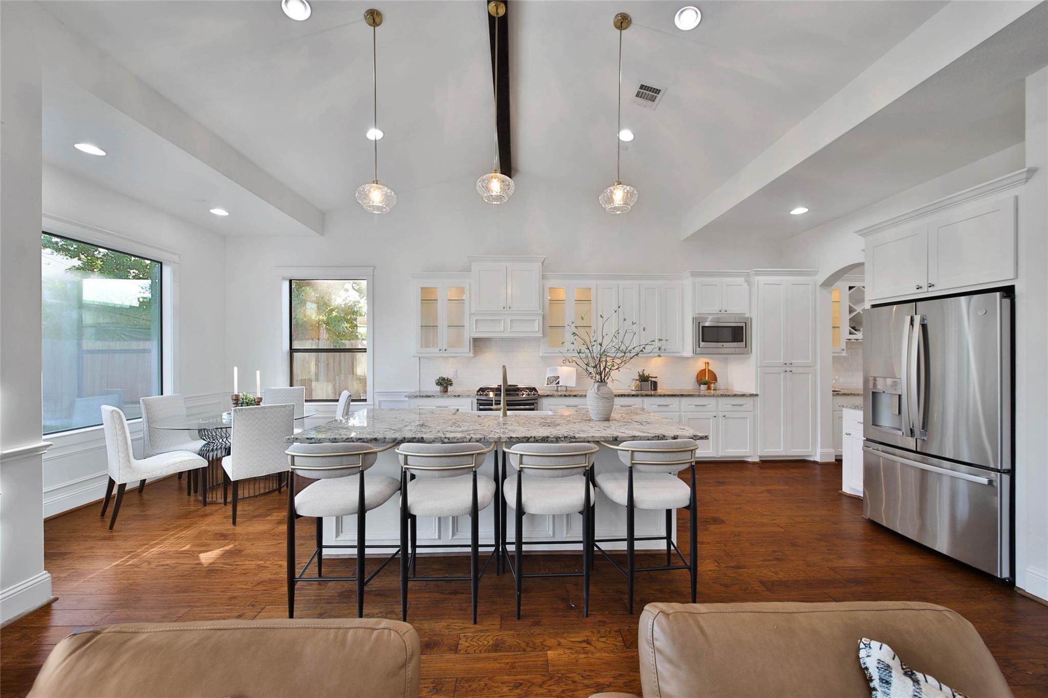 1236 Chamboard Lane
