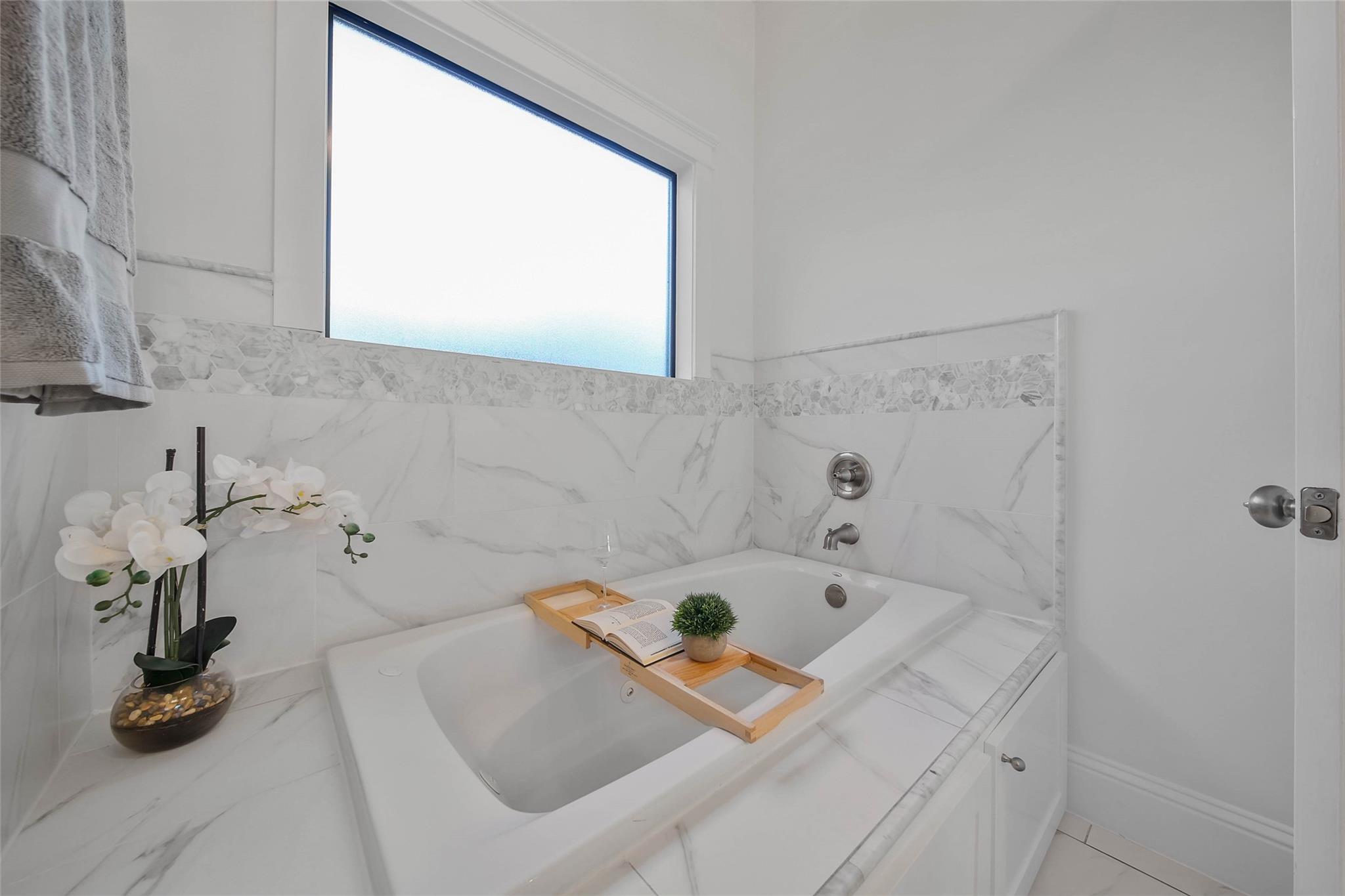 1236 Chamboard Lane
