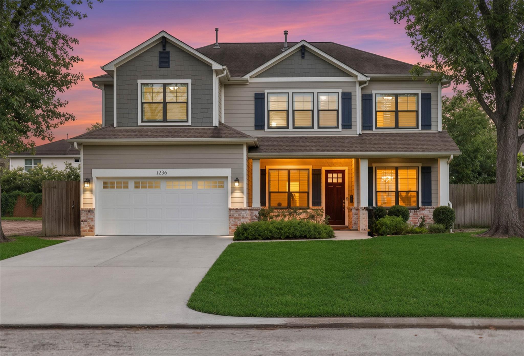 1236 Chamboard Lane