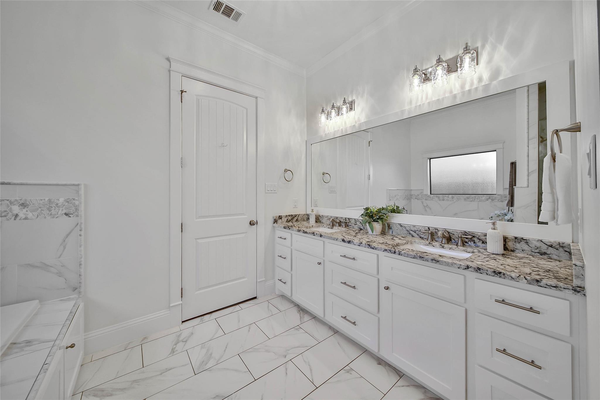 1236 Chamboard Lane