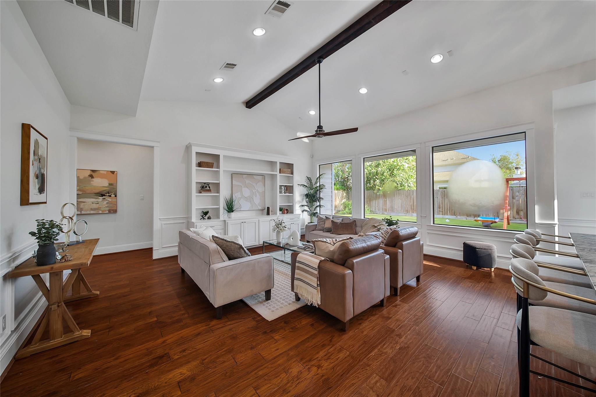 1236 Chamboard Lane