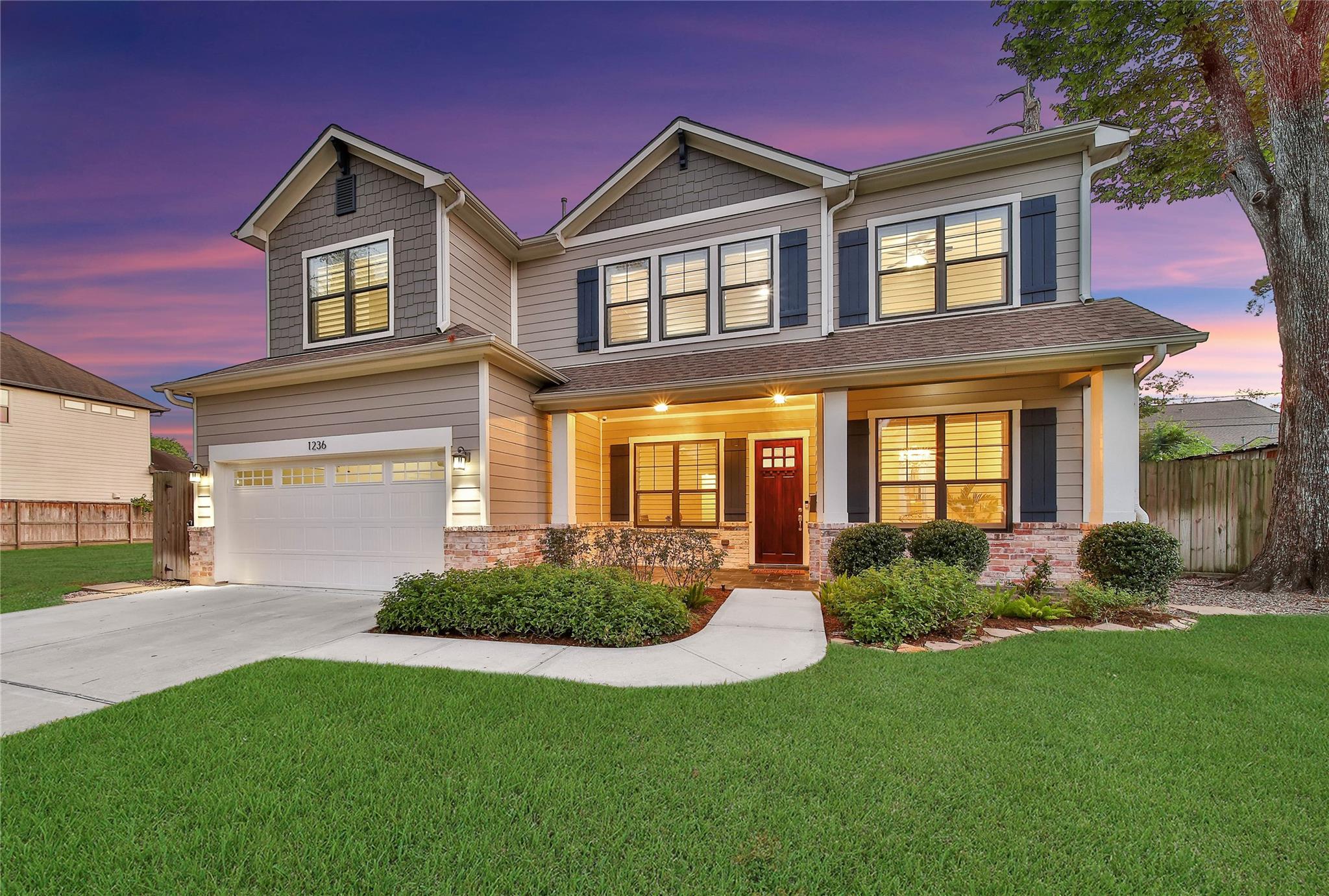 1236 Chamboard Lane
