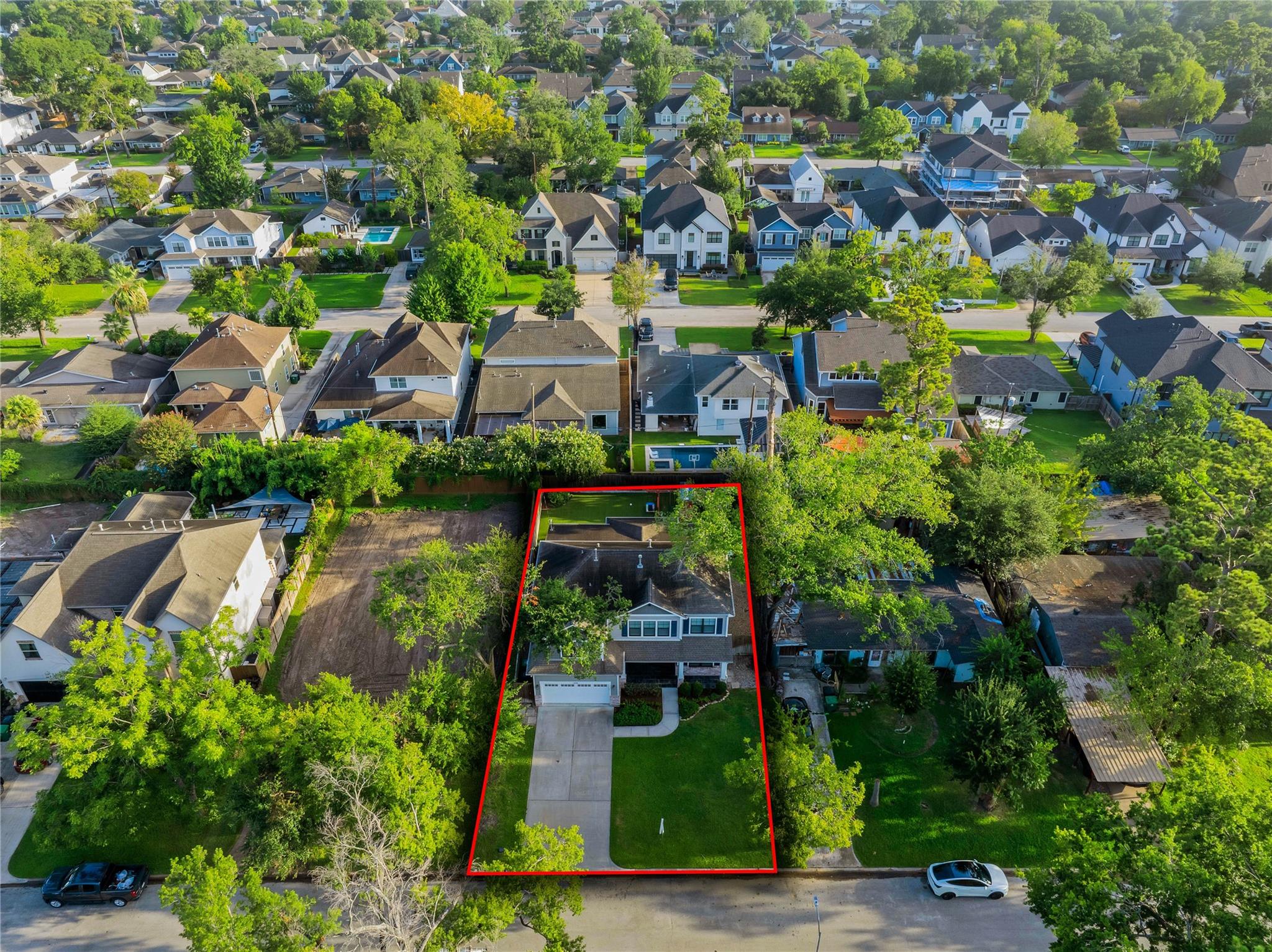 1236 Chamboard Lane