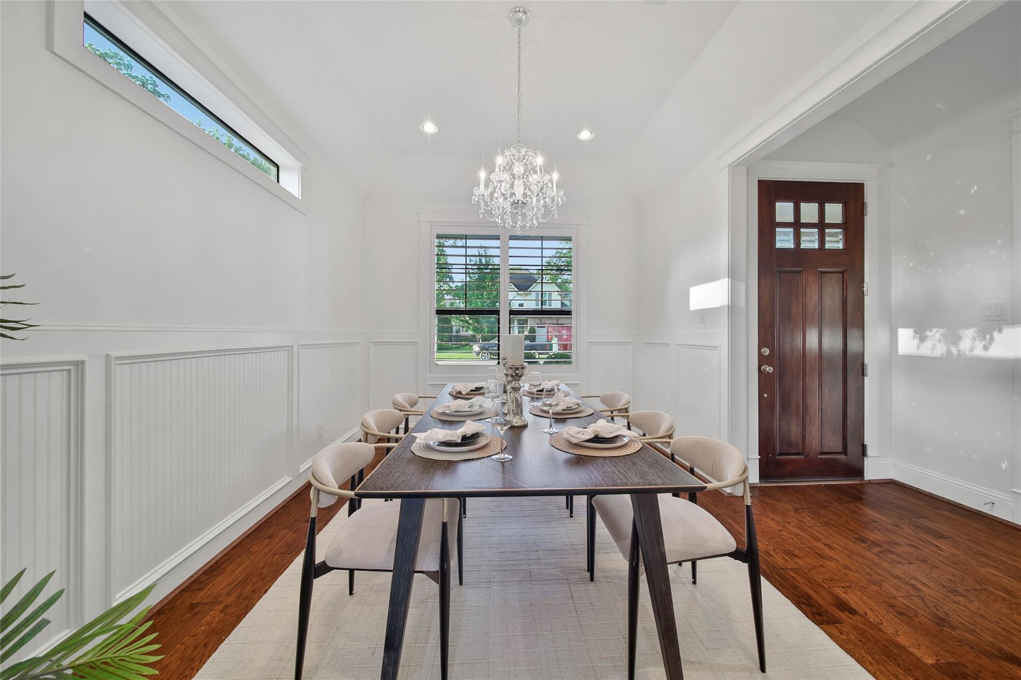 1236 Chamboard Lane