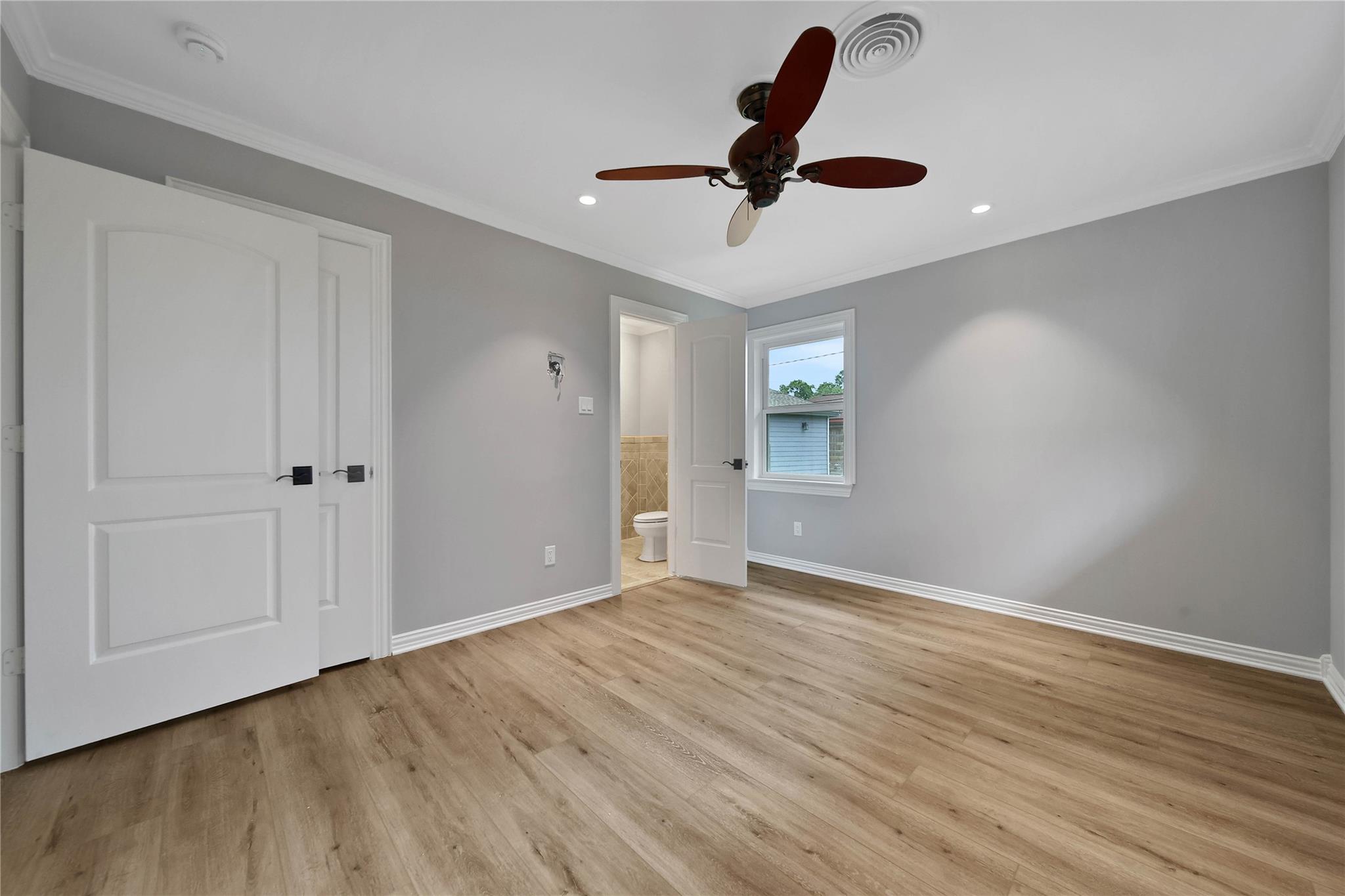 1146 Chamboard Lane
