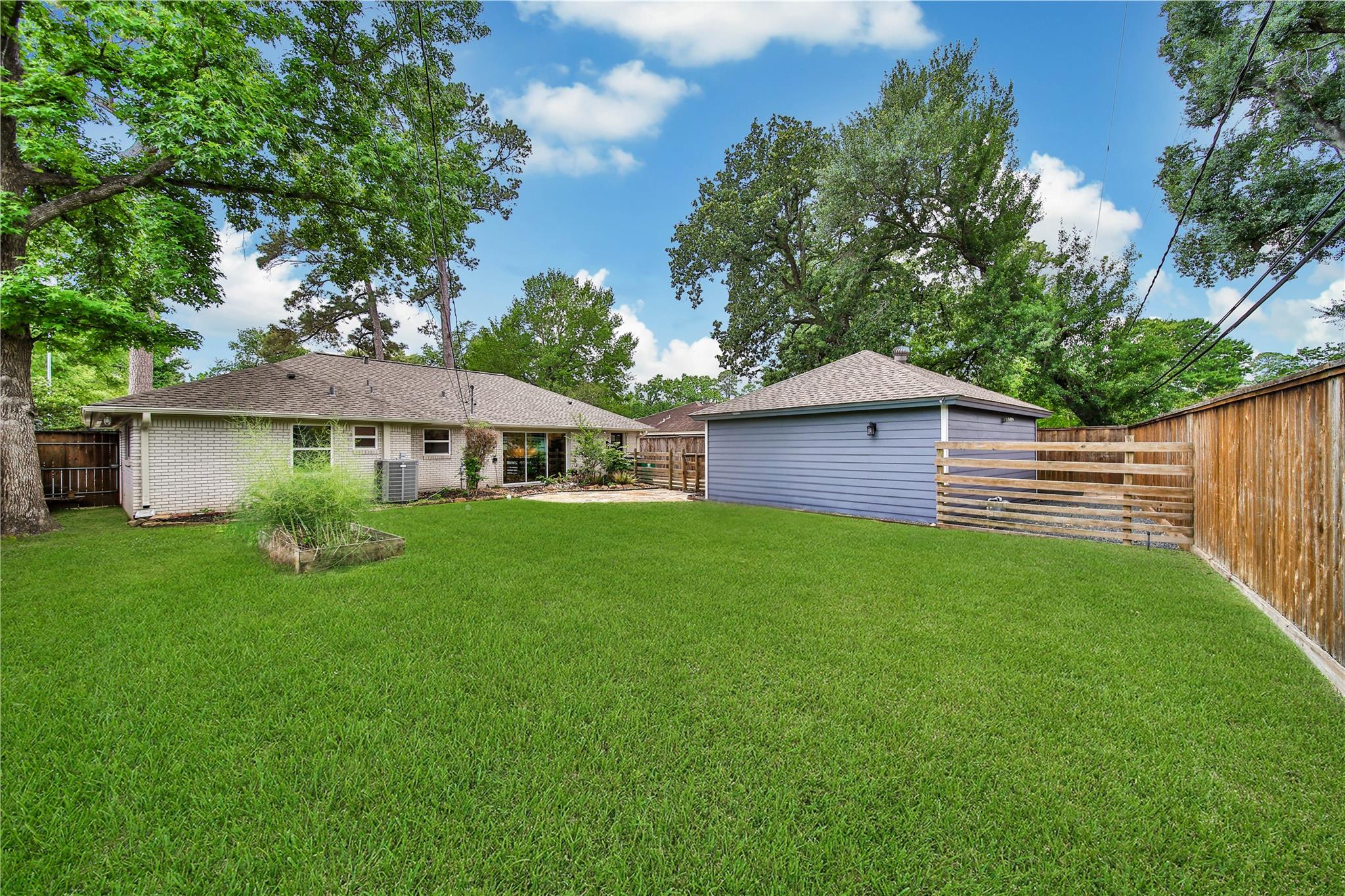 1146 Chamboard Lane