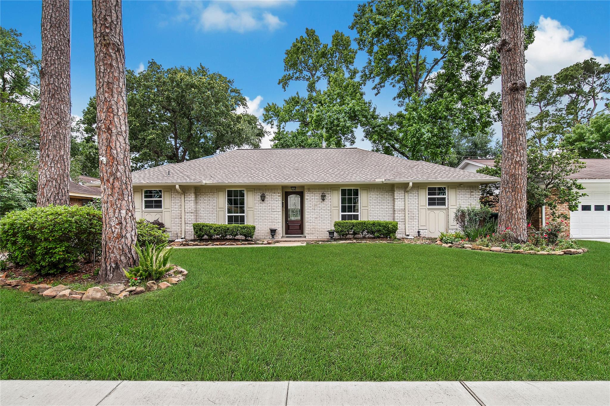 1146 Chamboard Lane