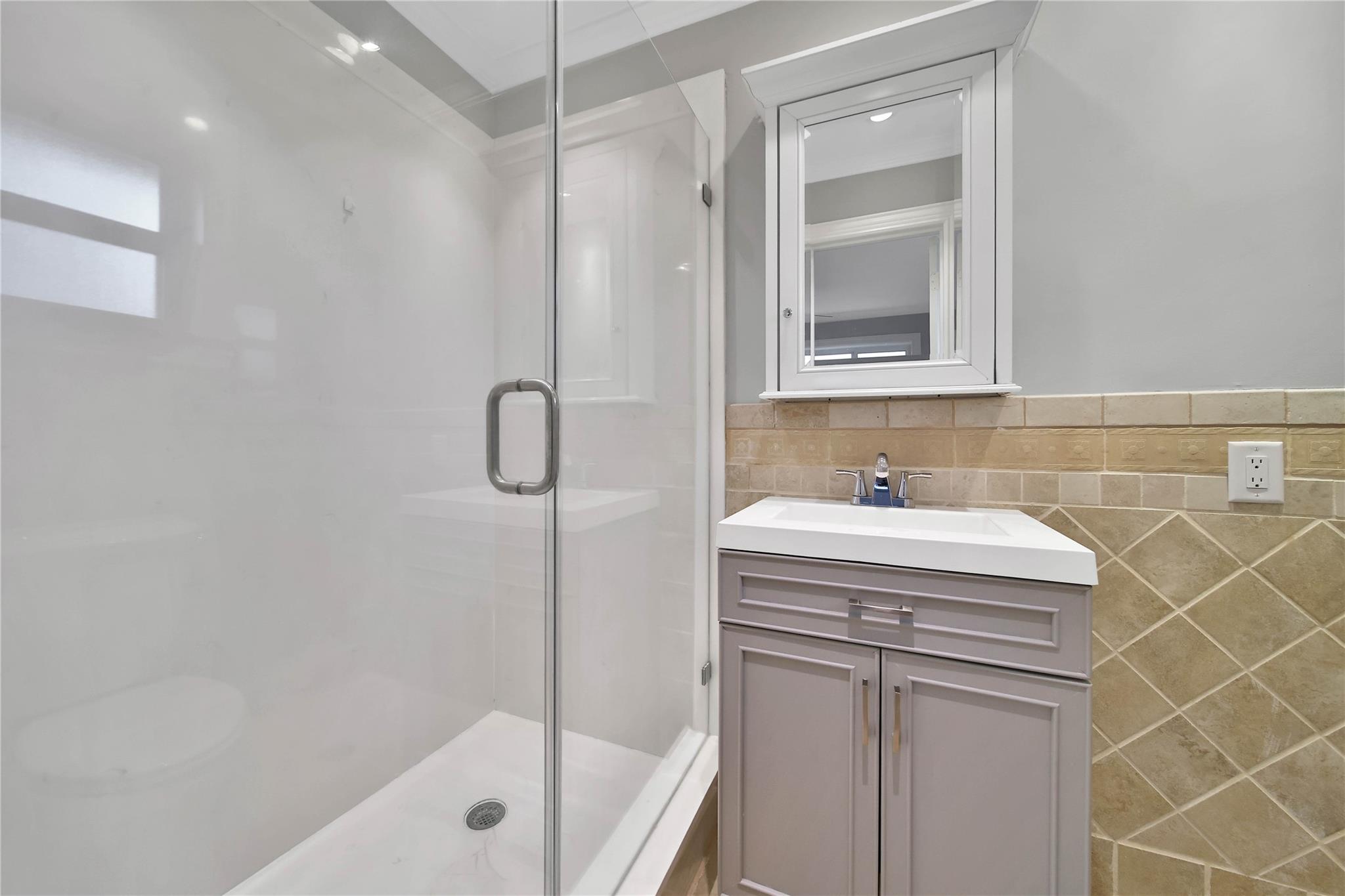 1146 Chamboard Lane