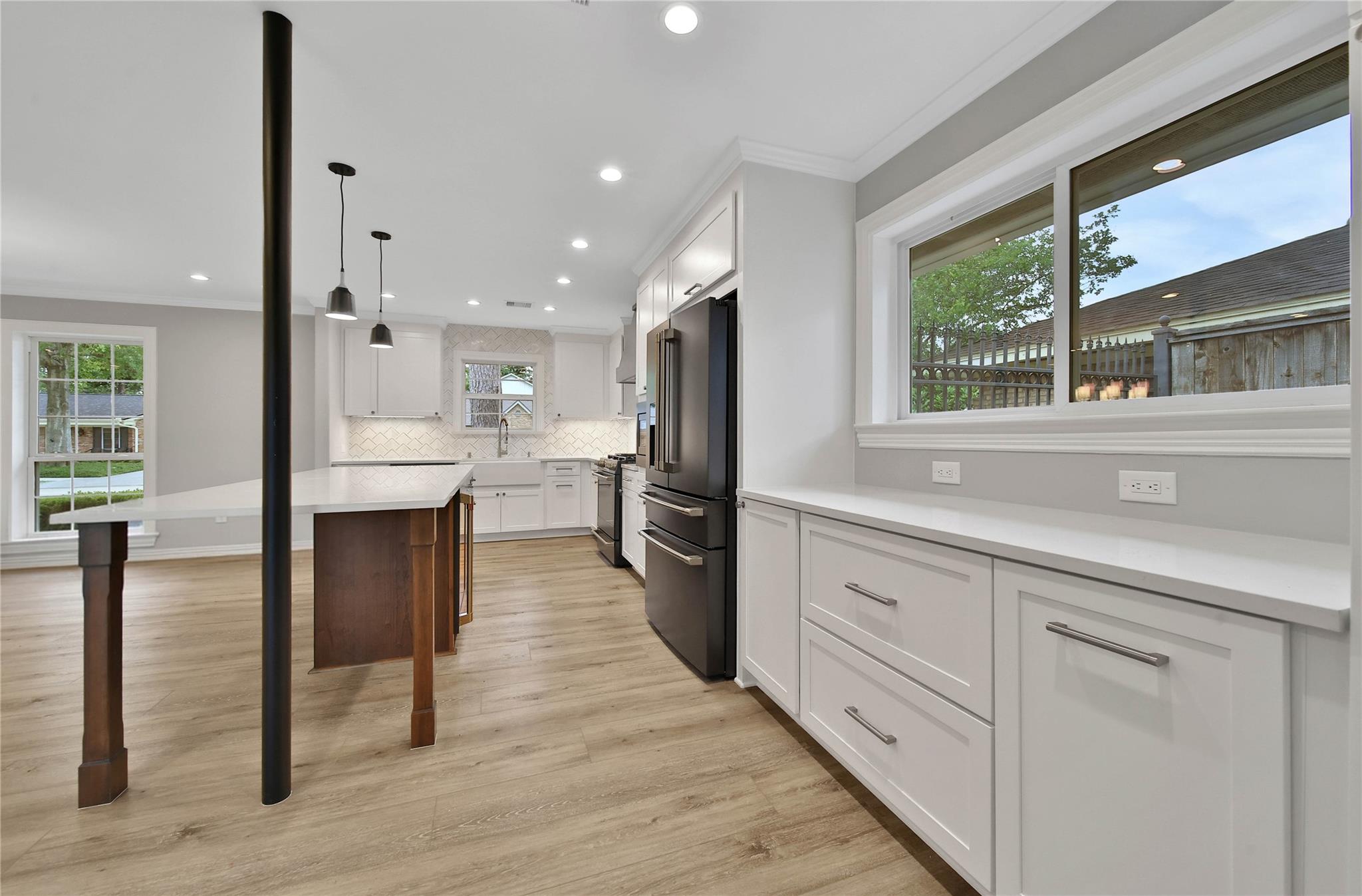 1146 Chamboard Lane
