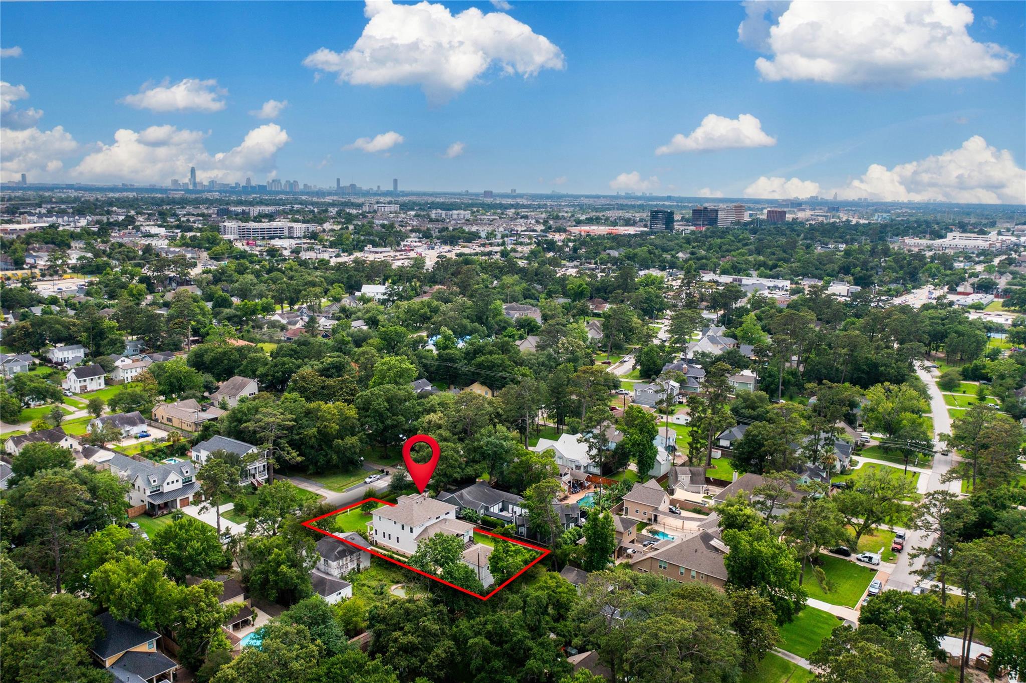 416 W 33rd Street