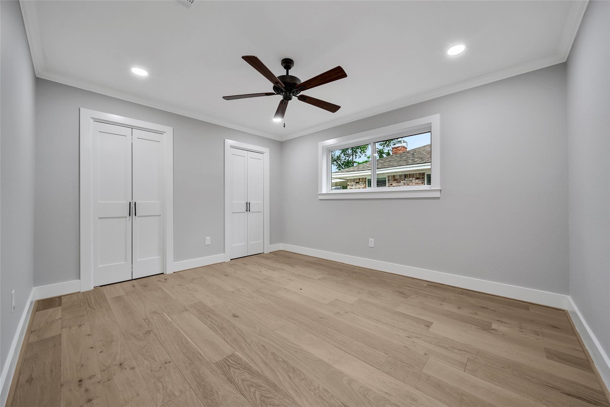 1122 Lehman Street
