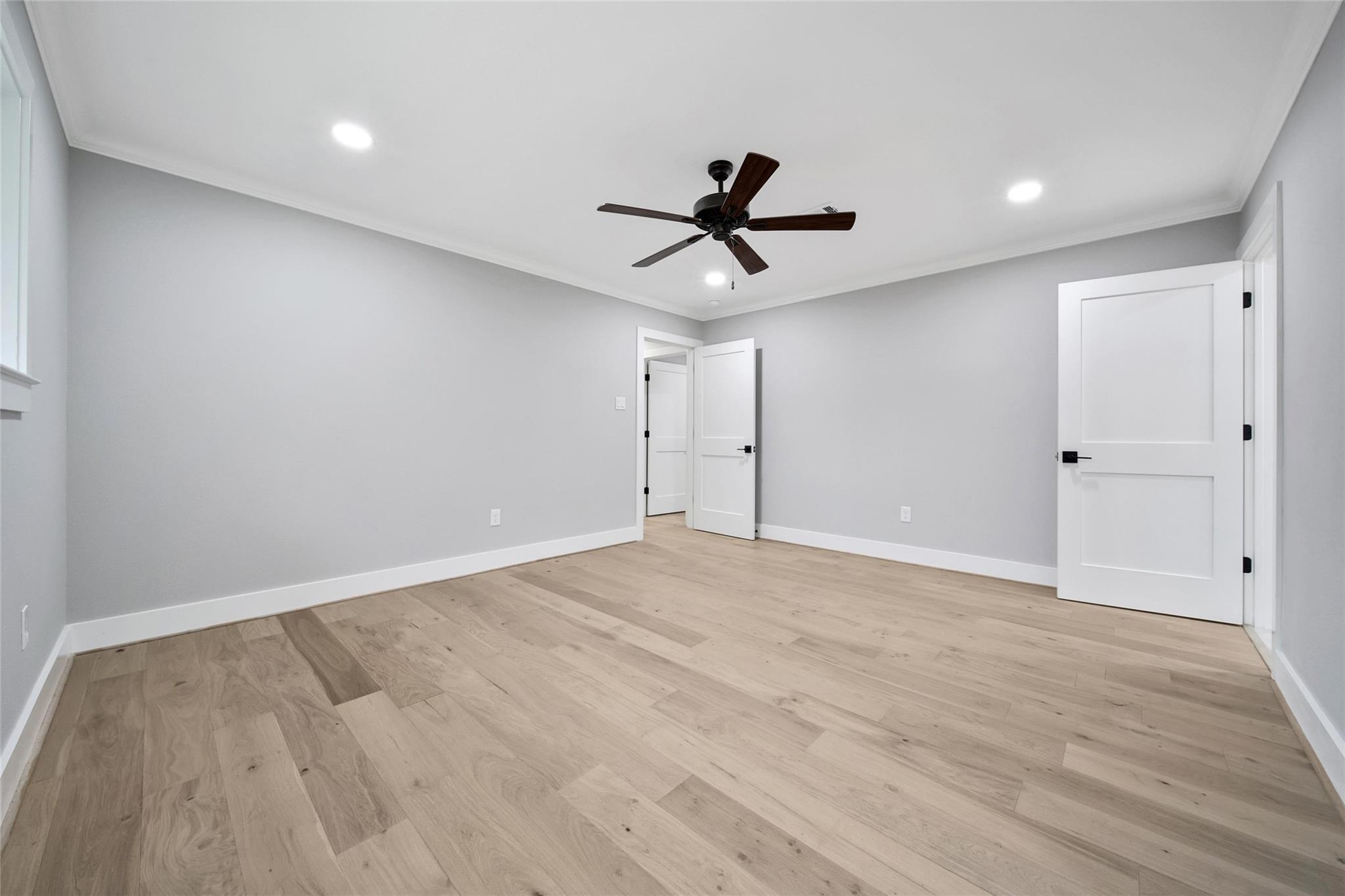 1122 Lehman Street