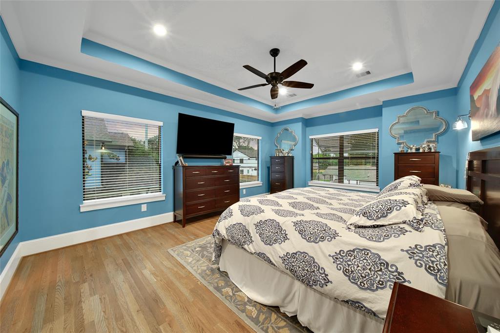 1353 Chantilly Lane