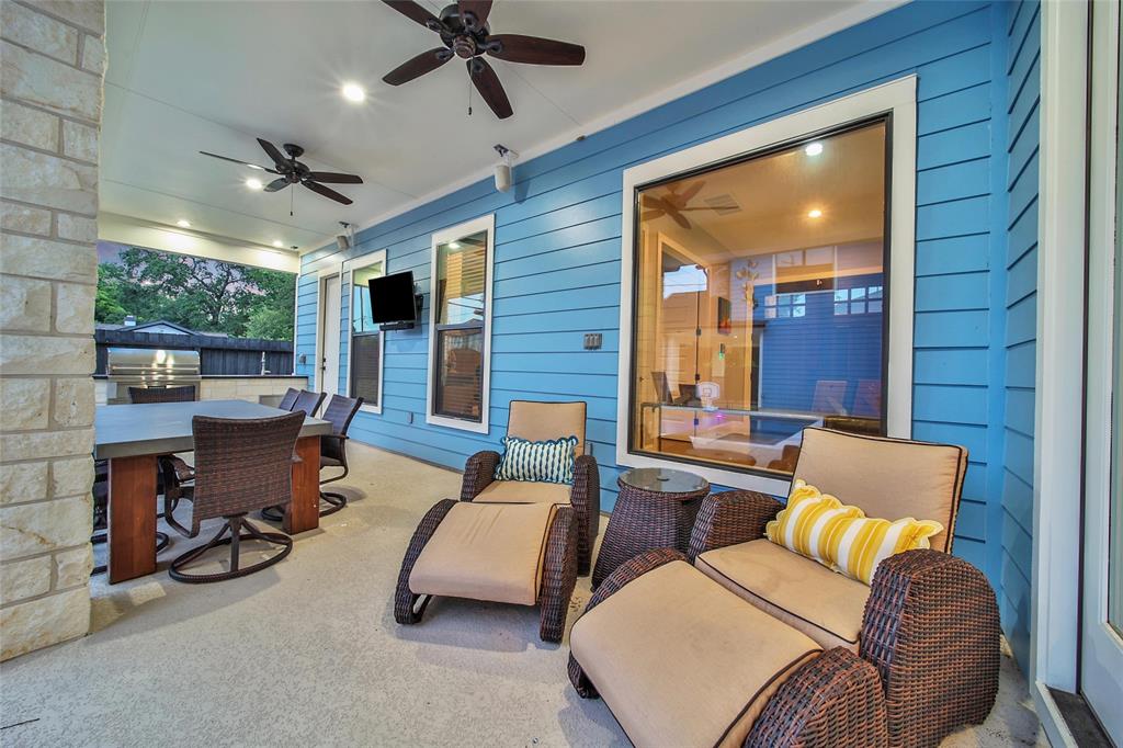 1353 Chantilly Lane