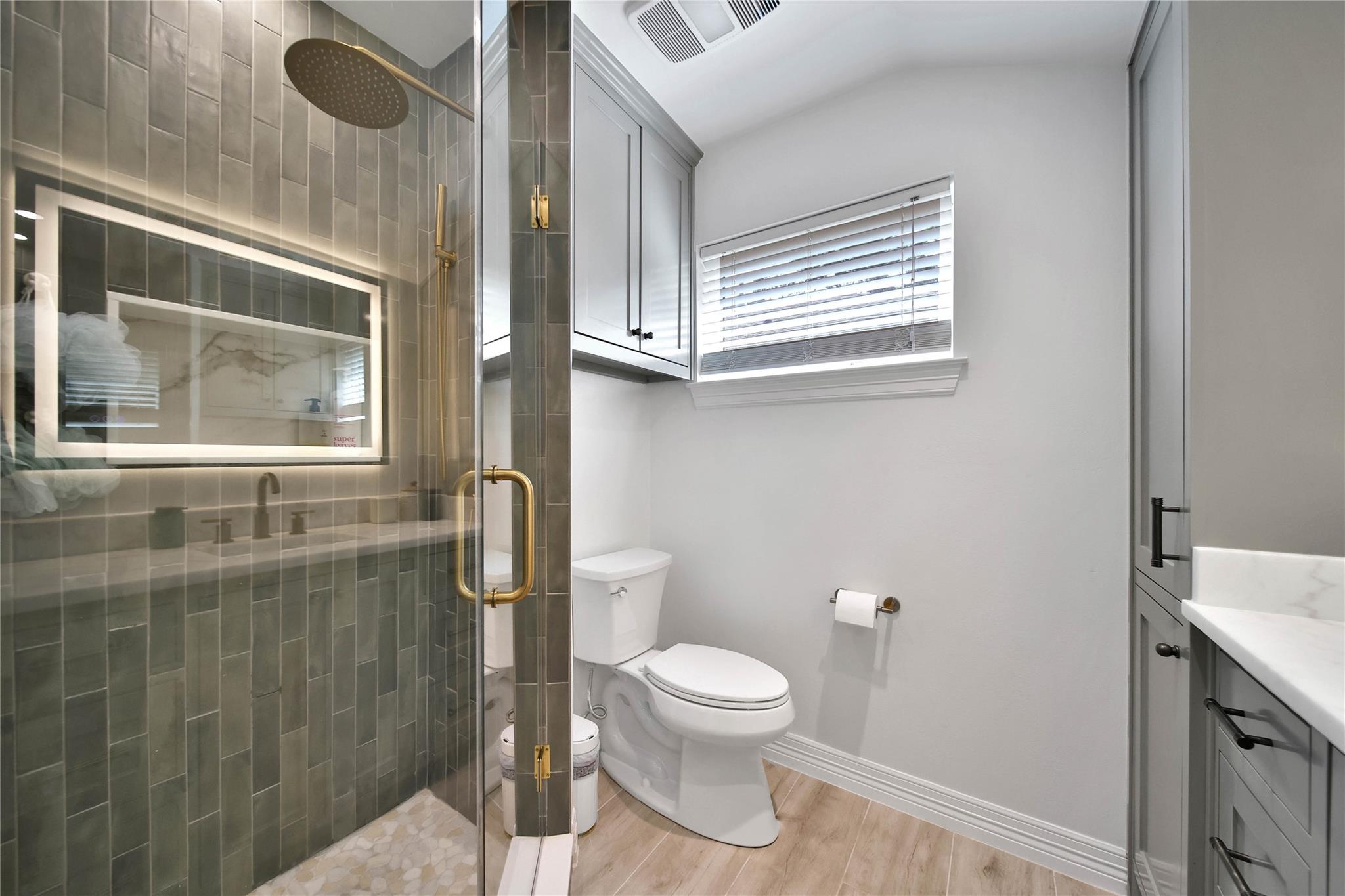 1042 Chamboard Lane