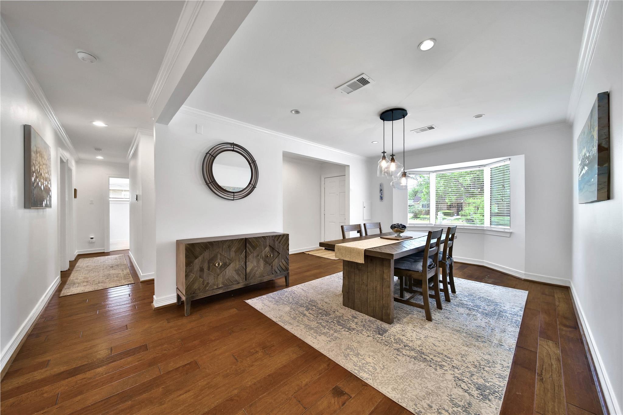 1042 Chamboard Lane