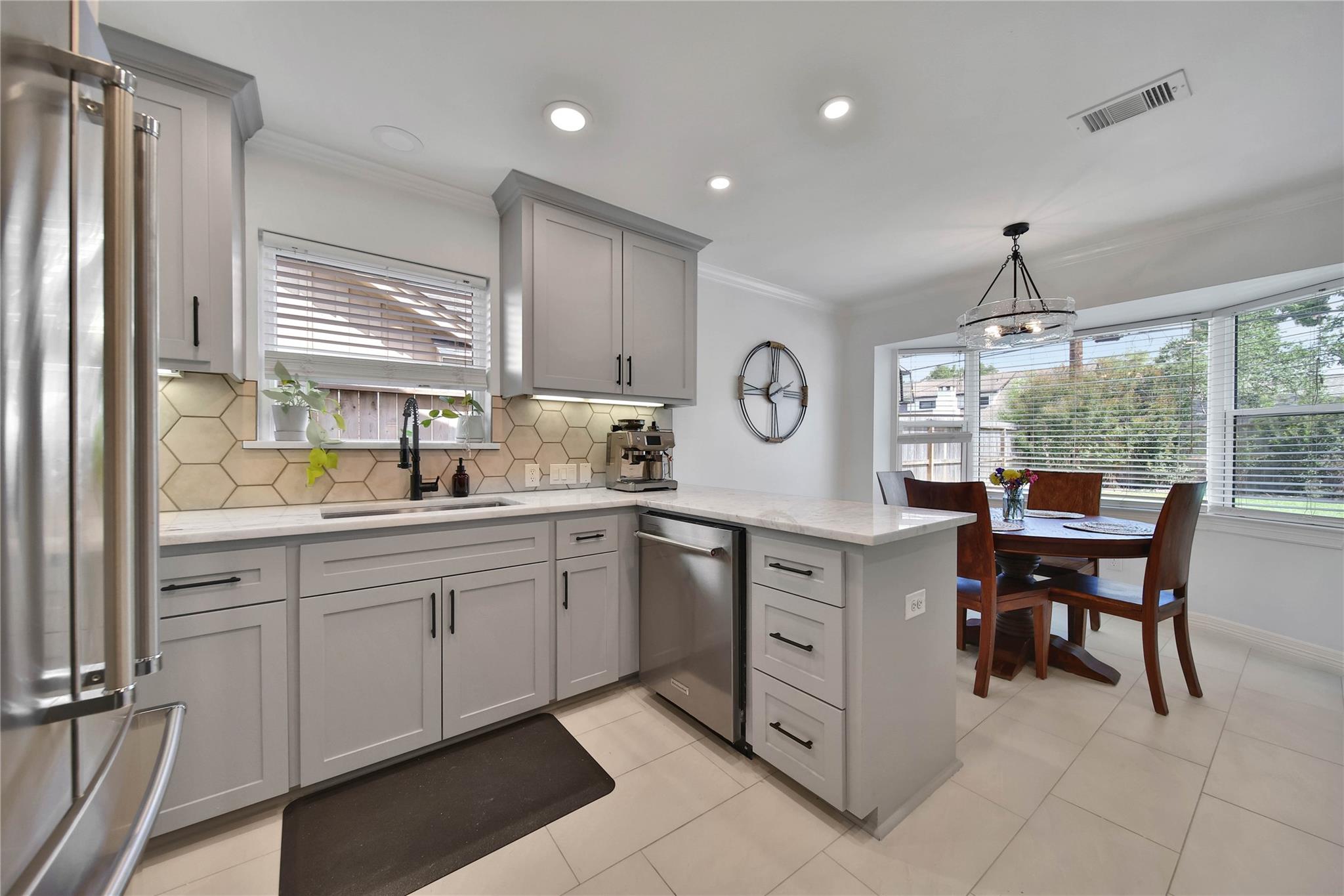 1042 Chamboard Lane
