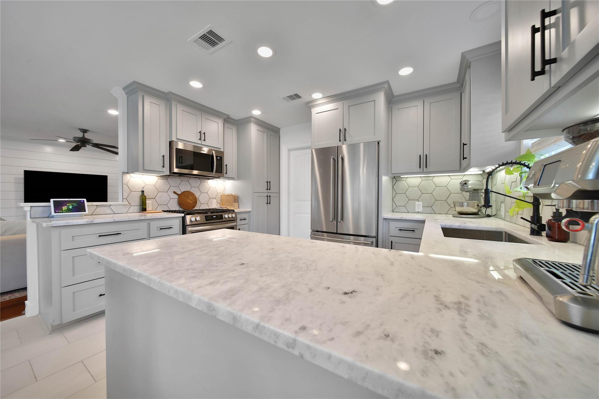 1042 Chamboard Lane