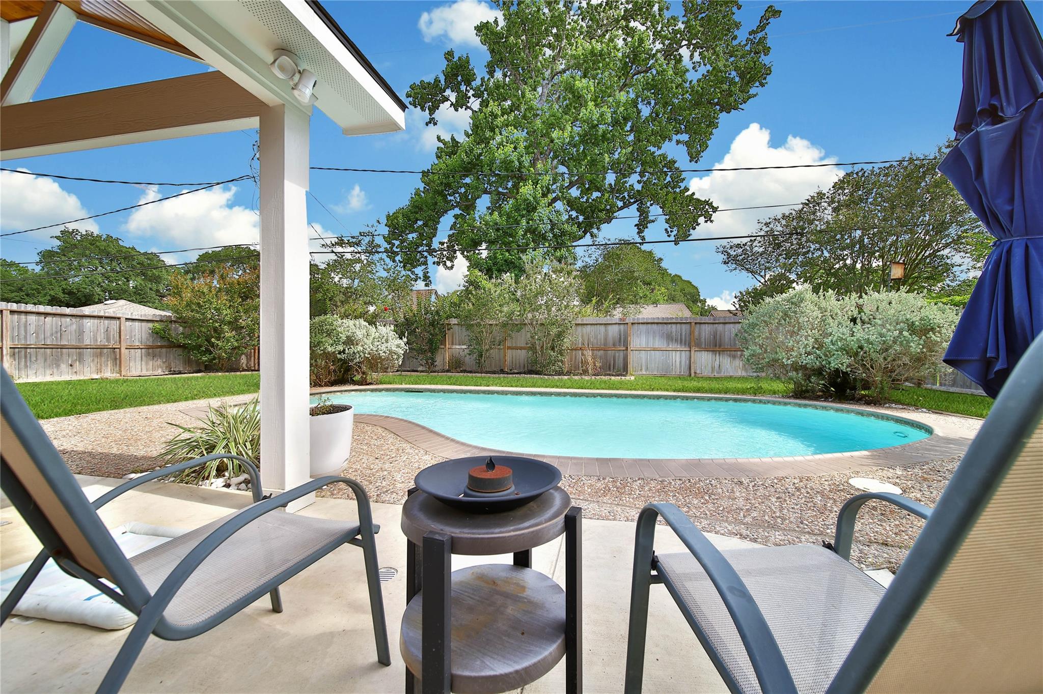 1042 Chamboard Lane