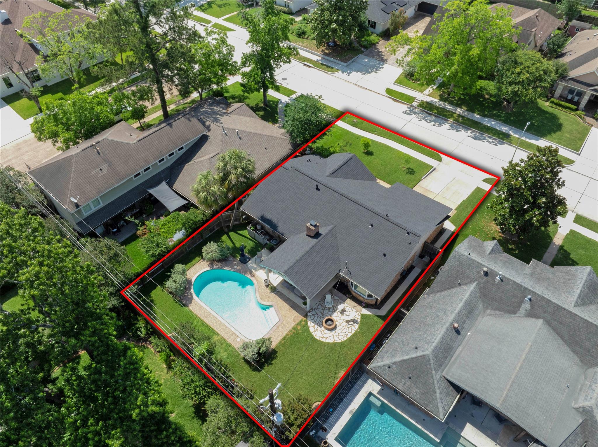 1042 Chamboard Lane
