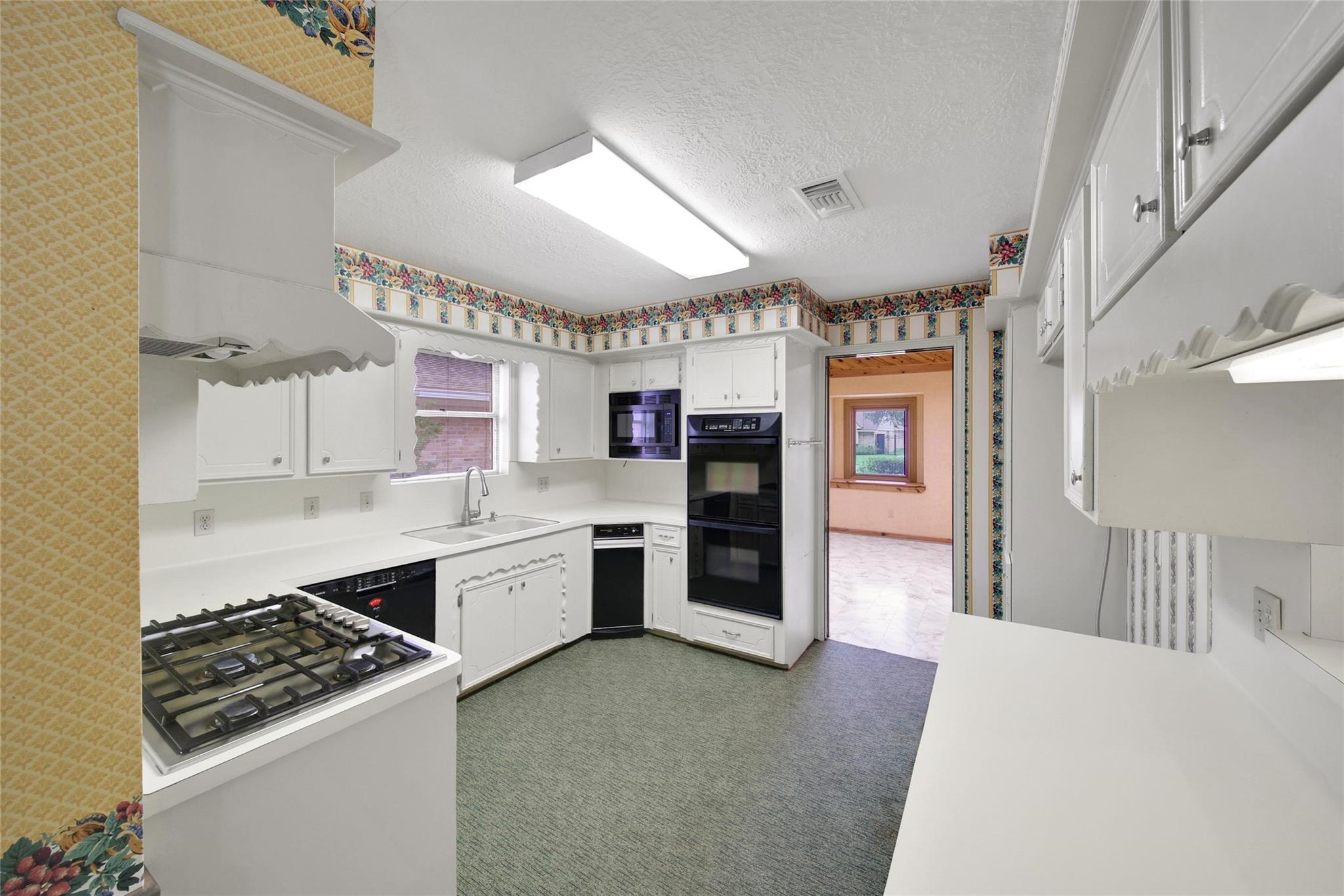 1039 Cheshire Lane