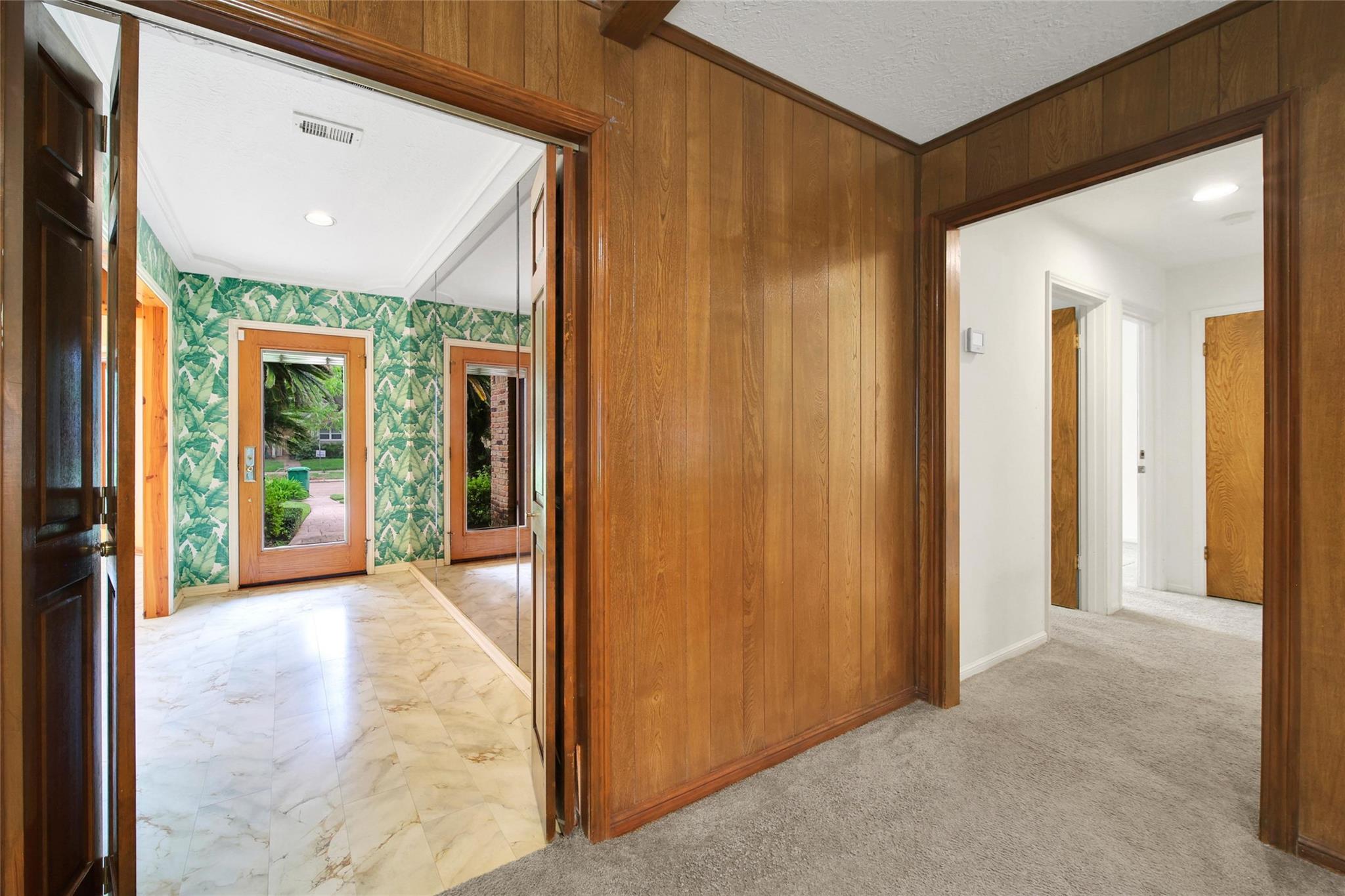 1039 Cheshire Lane