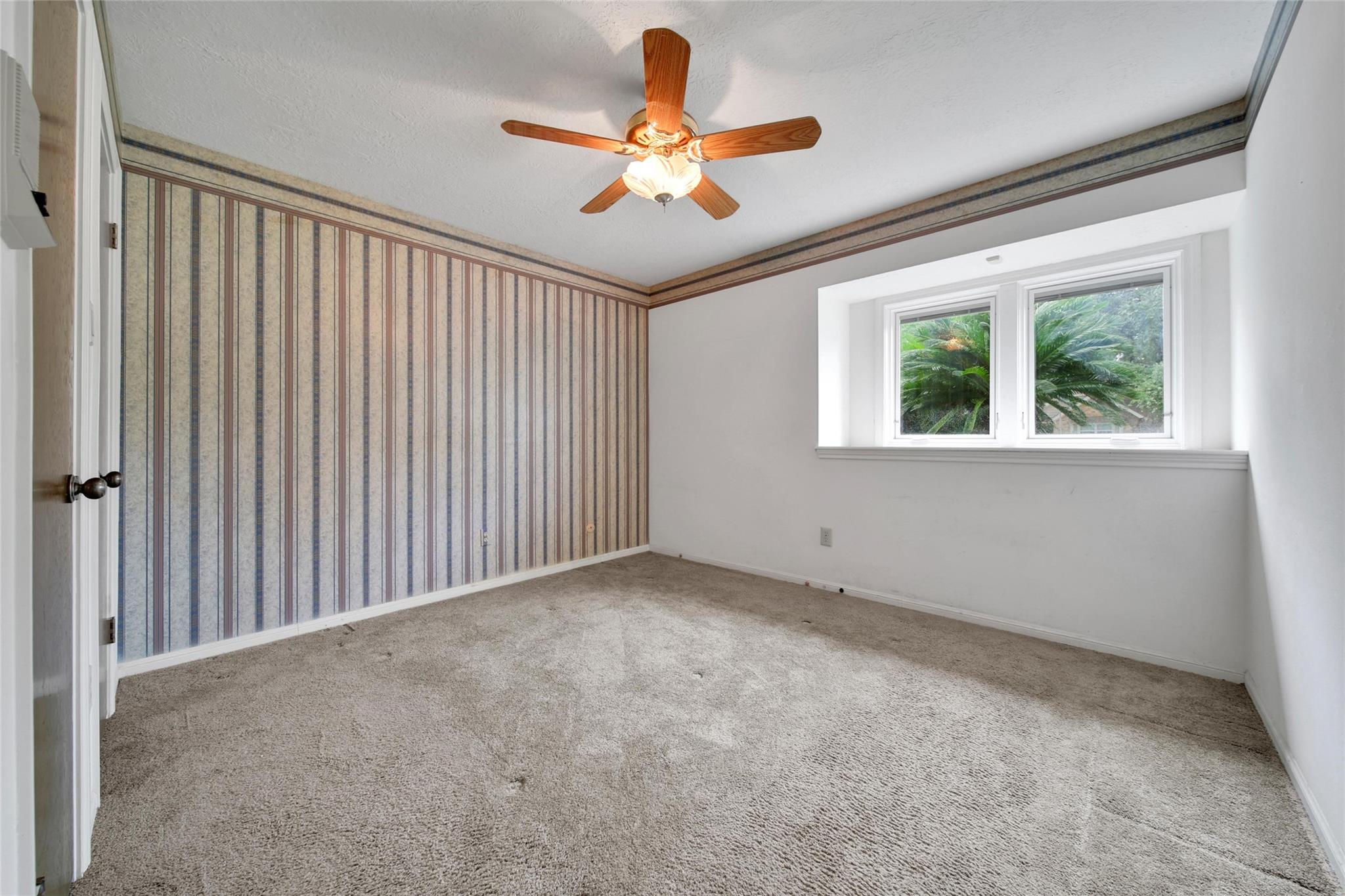 1039 Cheshire Lane