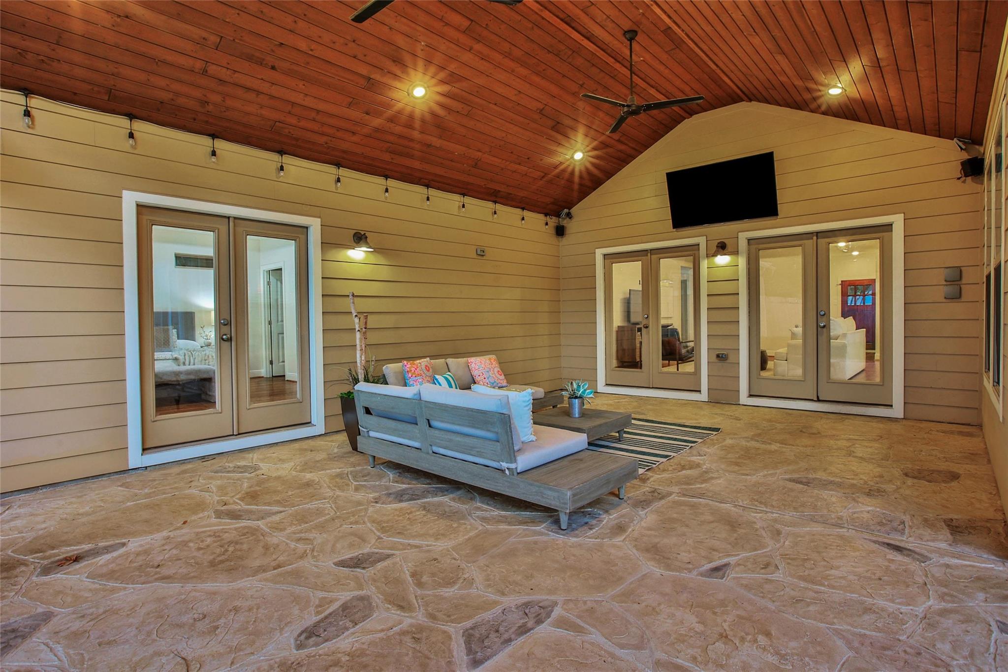 1822 Gardenia Drive