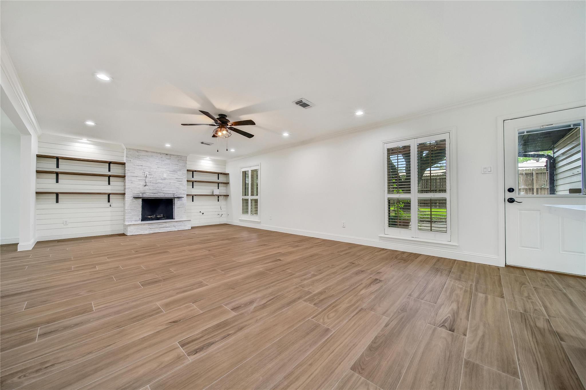 950 Del Norte Street