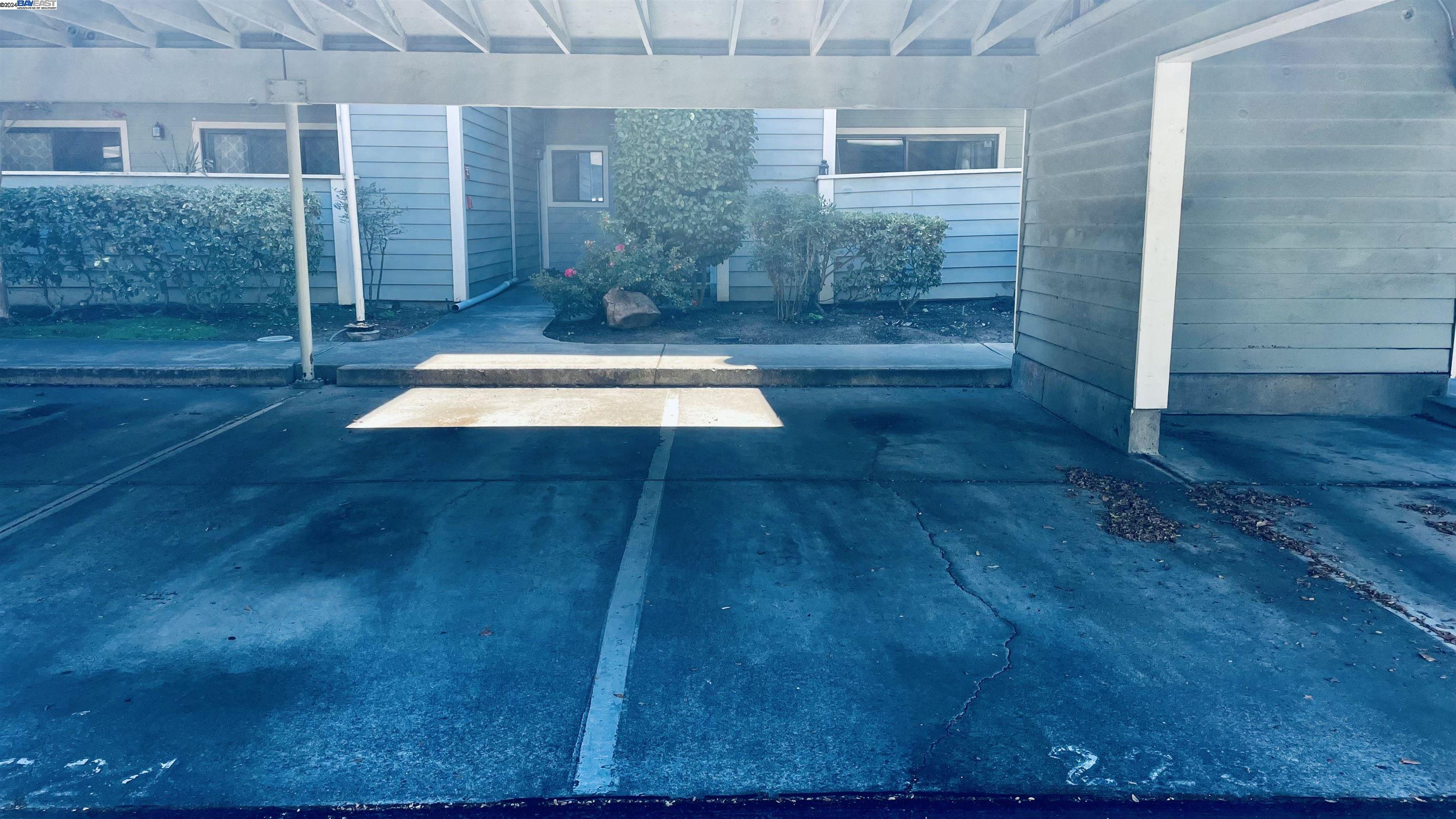 3648 Birchwood Ter # 213