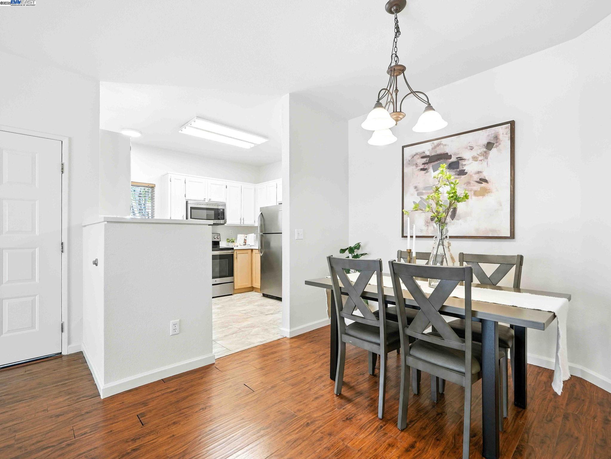 273 Florence Ct
