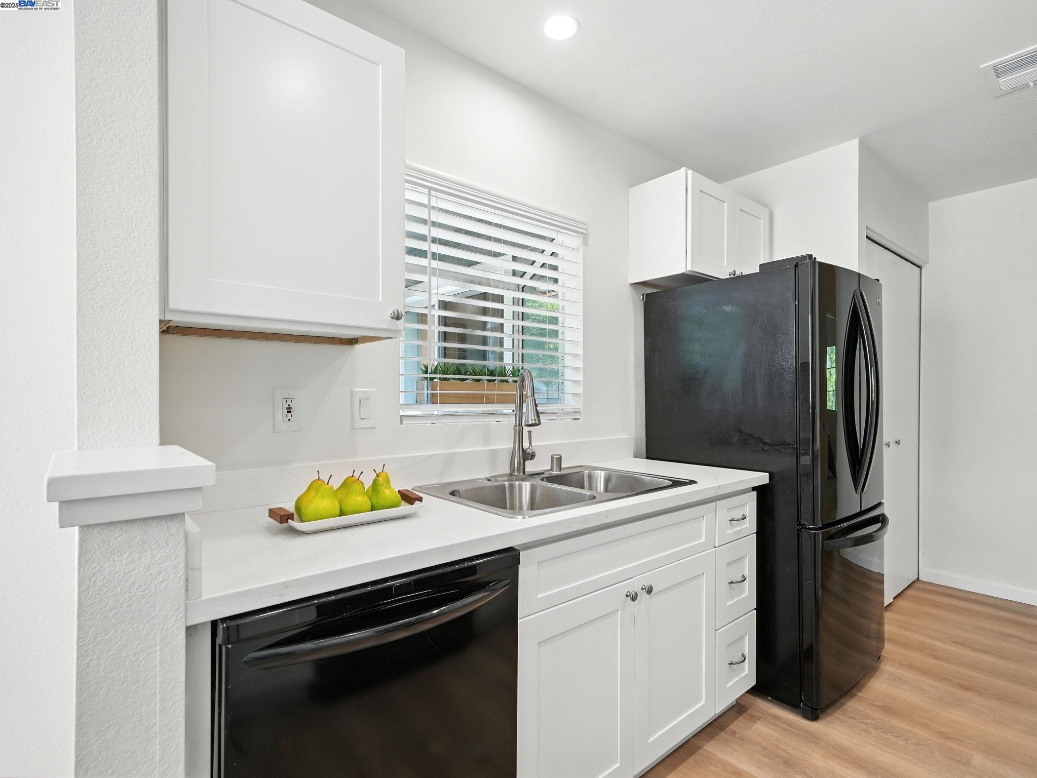 7635 Canyon Meadow Cir # F