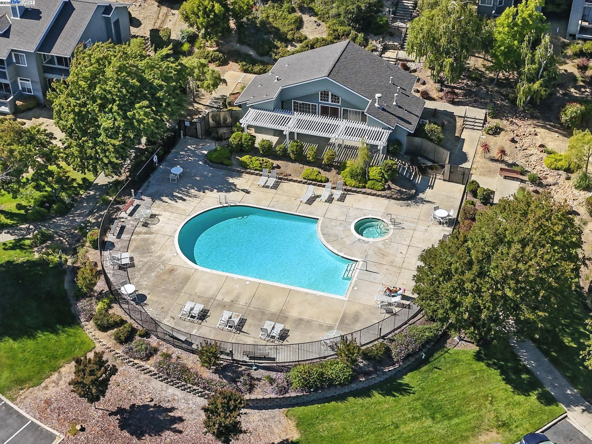 7635 Canyon Meadow Cir # F