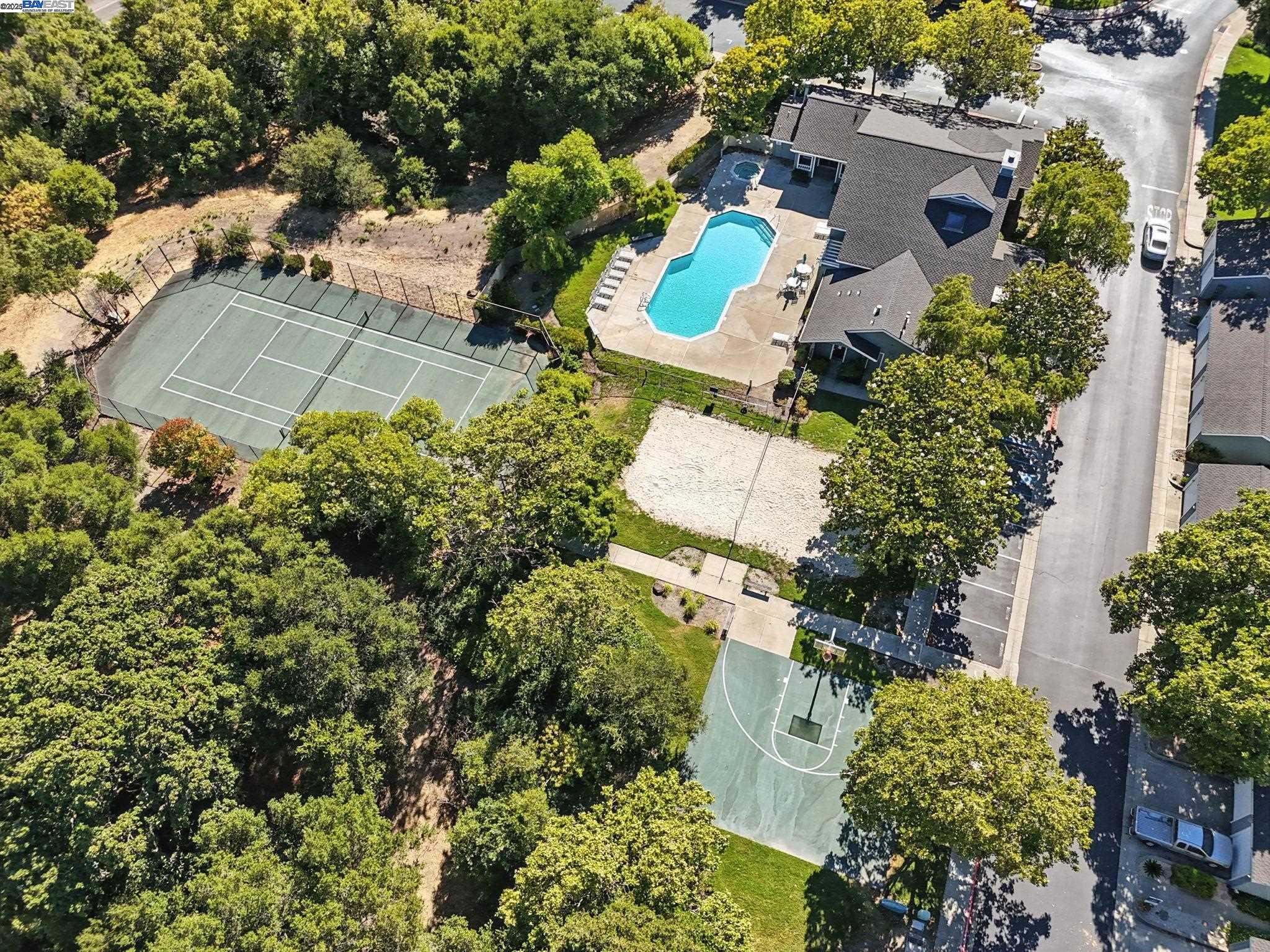 7635 Canyon Meadow Cir # F