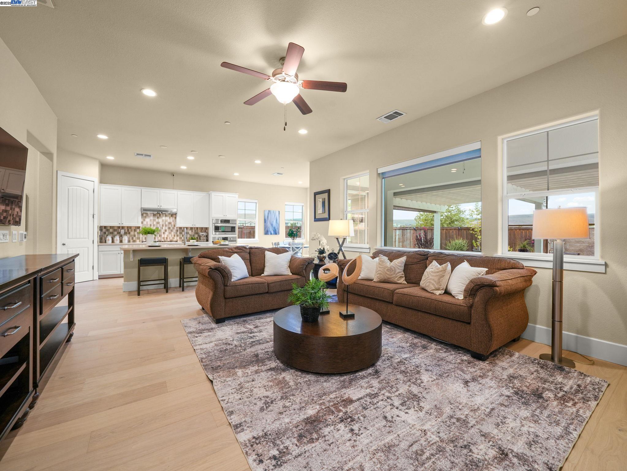 7211 Kylemore Ct