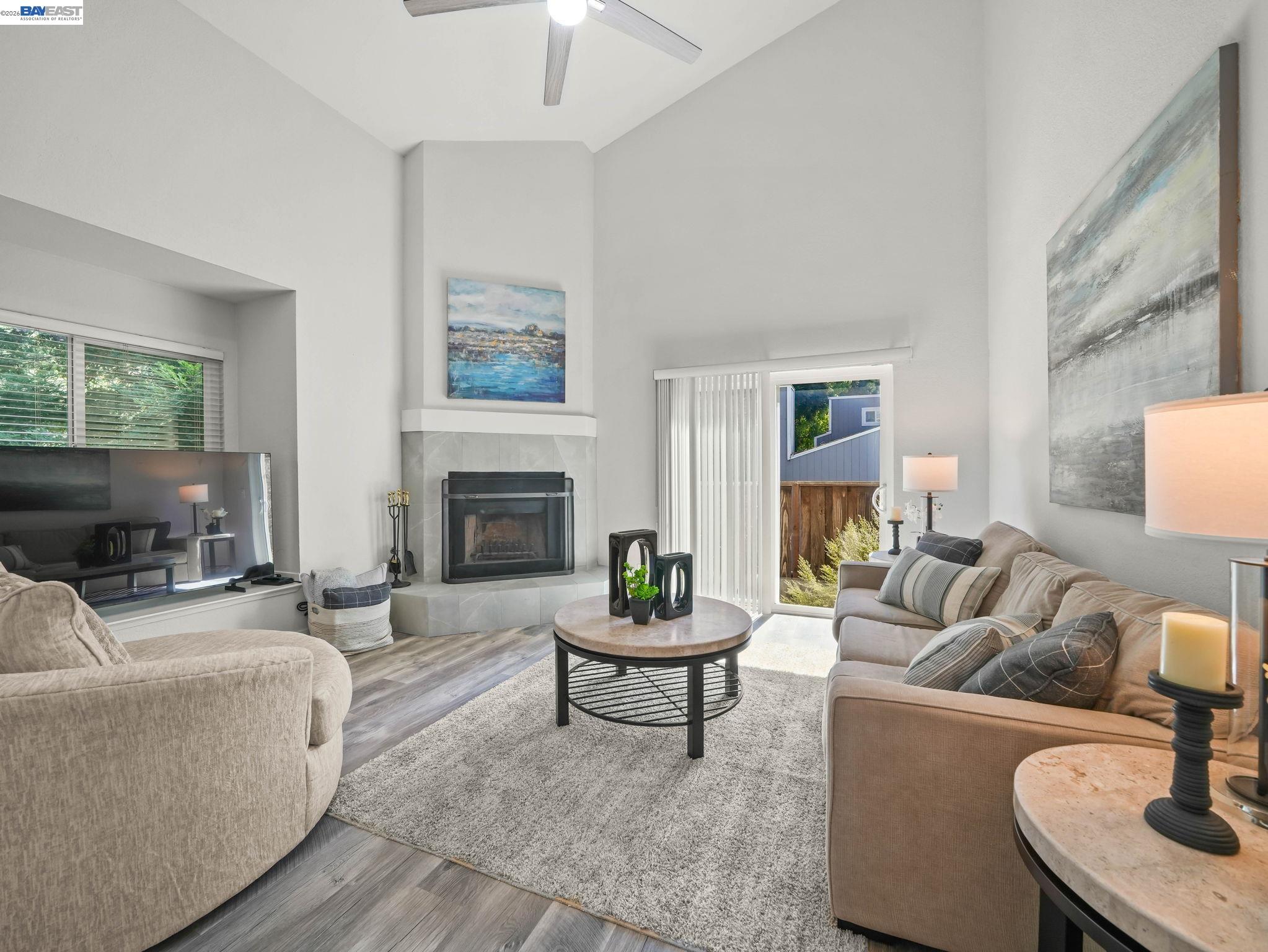 5371 San Simeon Pl