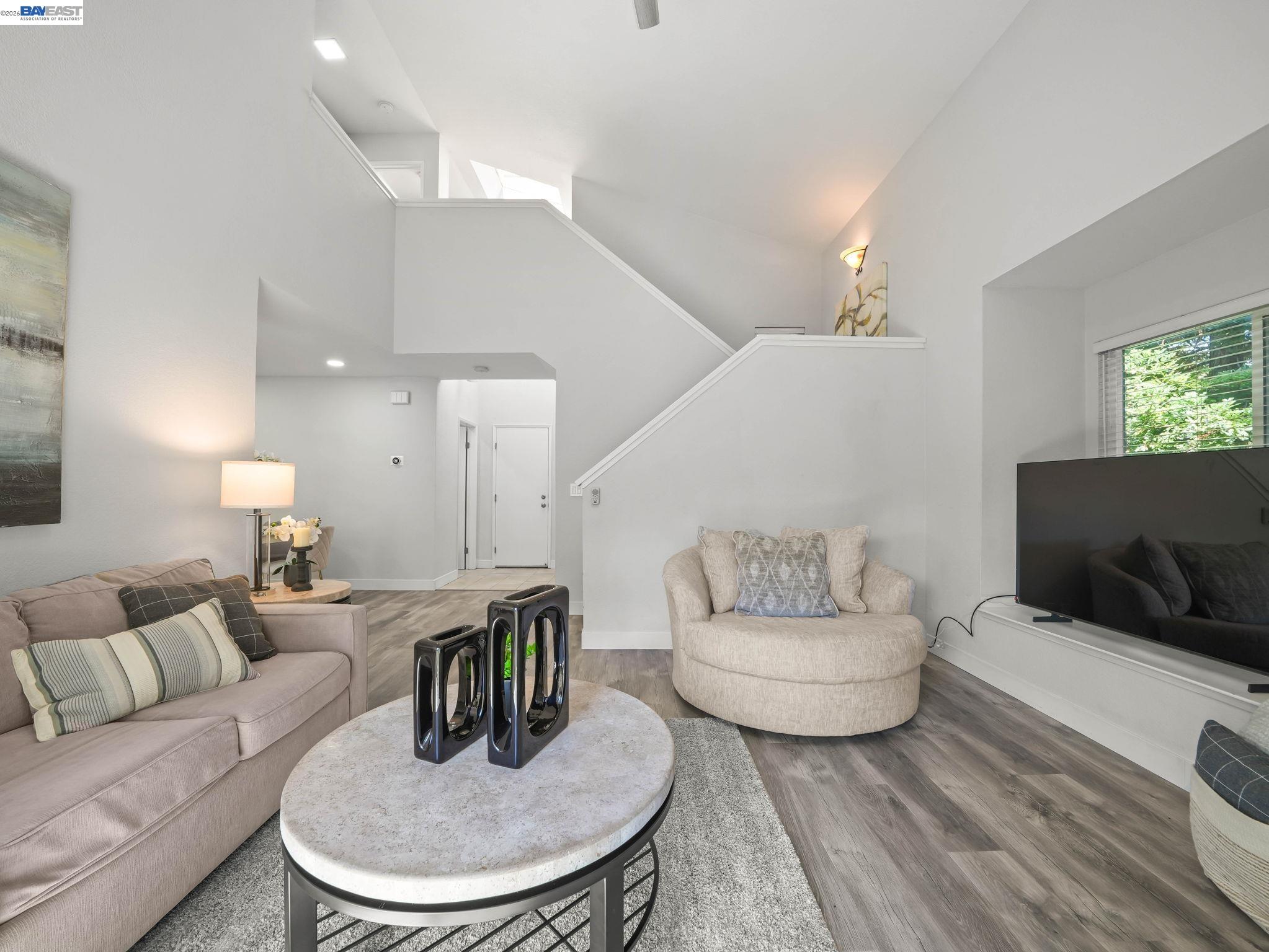 5371 San Simeon Pl
